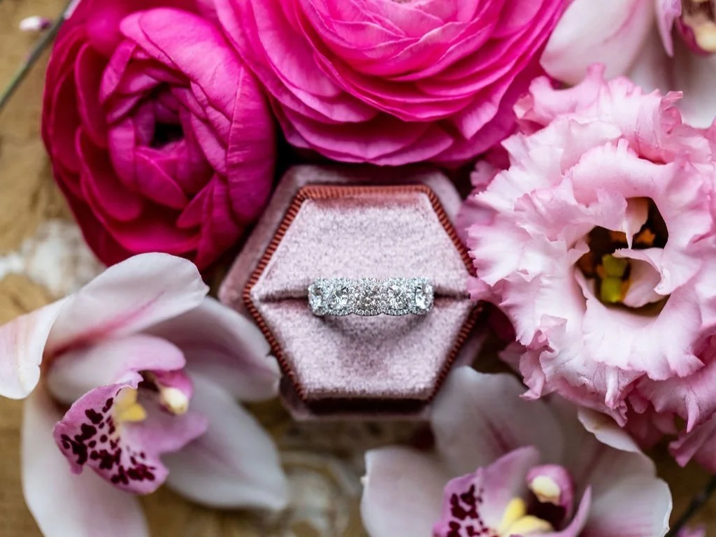 5 diamond with halo ring in platinum