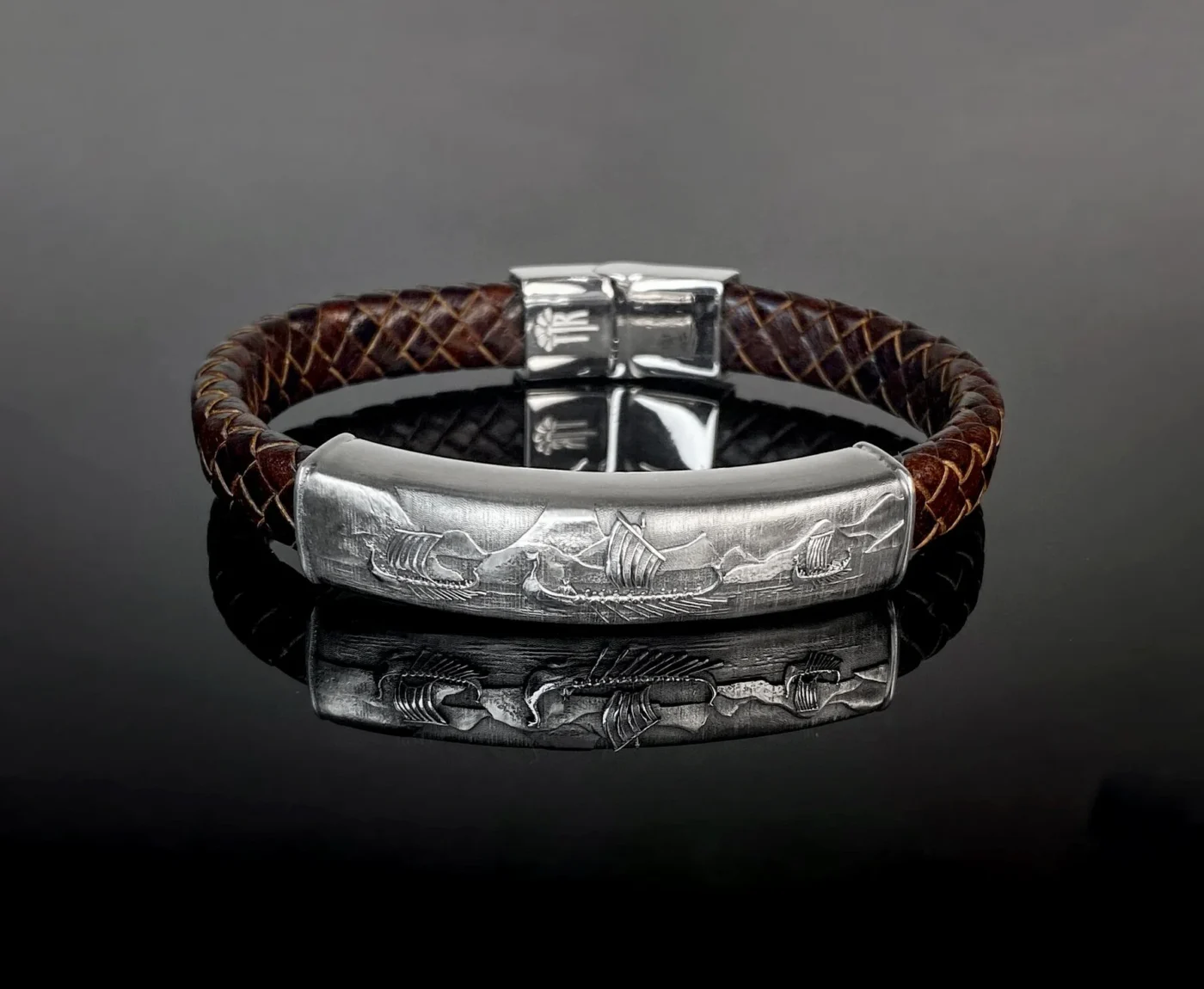 Bespoke Commission: Gent’s Leather and Silver Wristwear