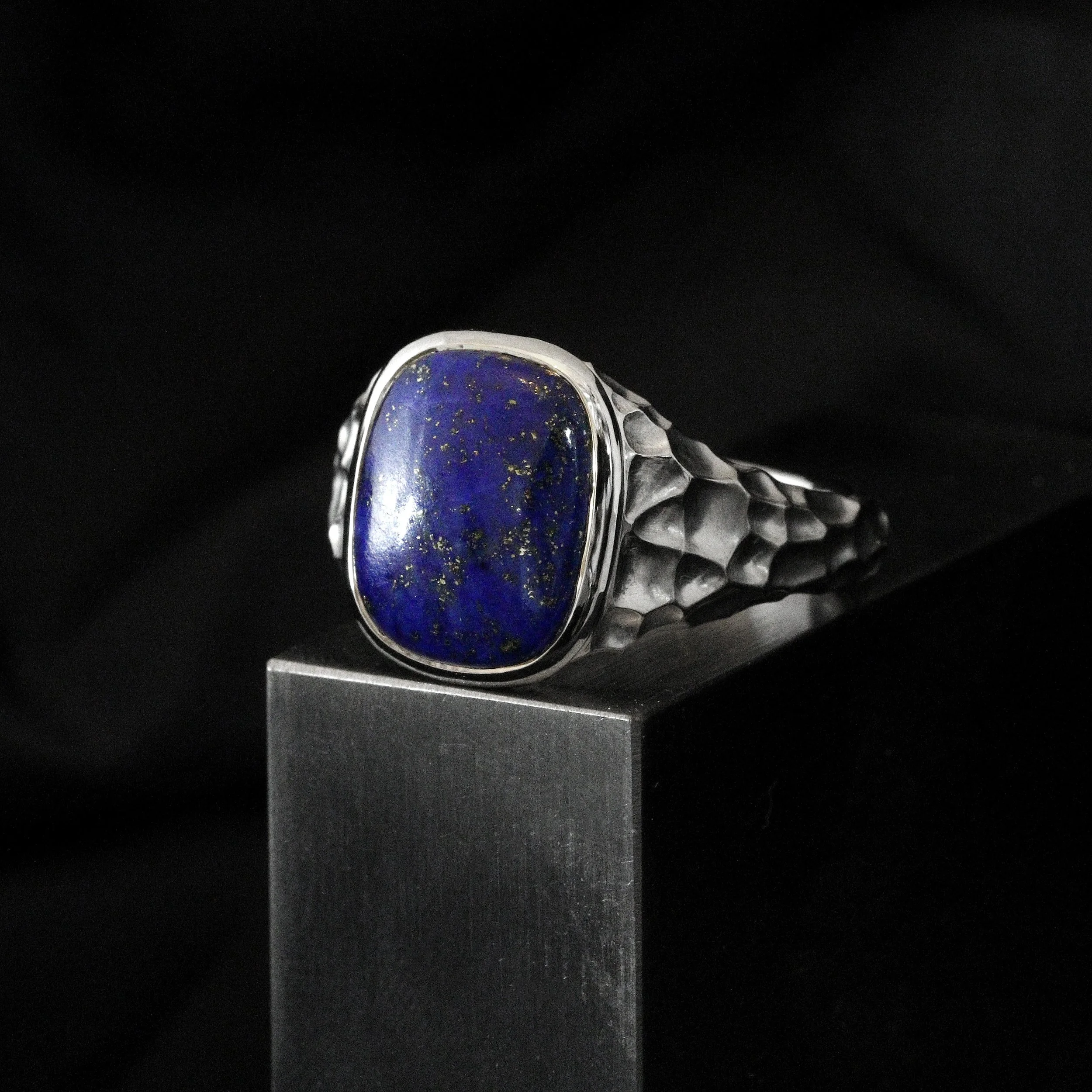 Gent’s Bespoke Timothy Roe Palladium Signet Ring with Hammered Finish Featuring a Lapis Lazuli Stone