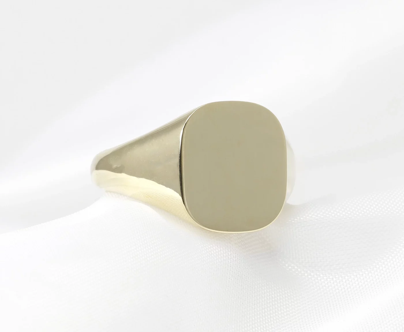 14x12mm Cushion Signet Ring in 9ct Yellow Gold