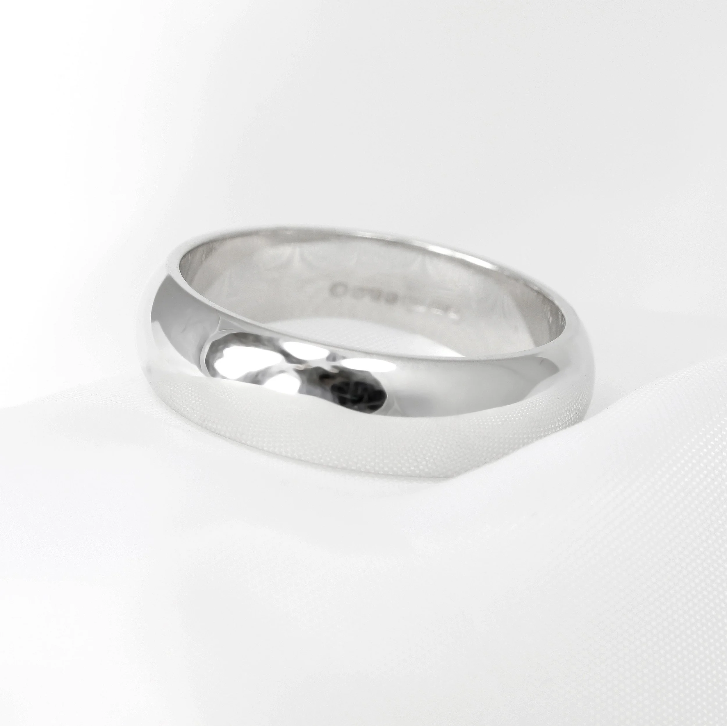 D Profile Wedding Ring in White Gold