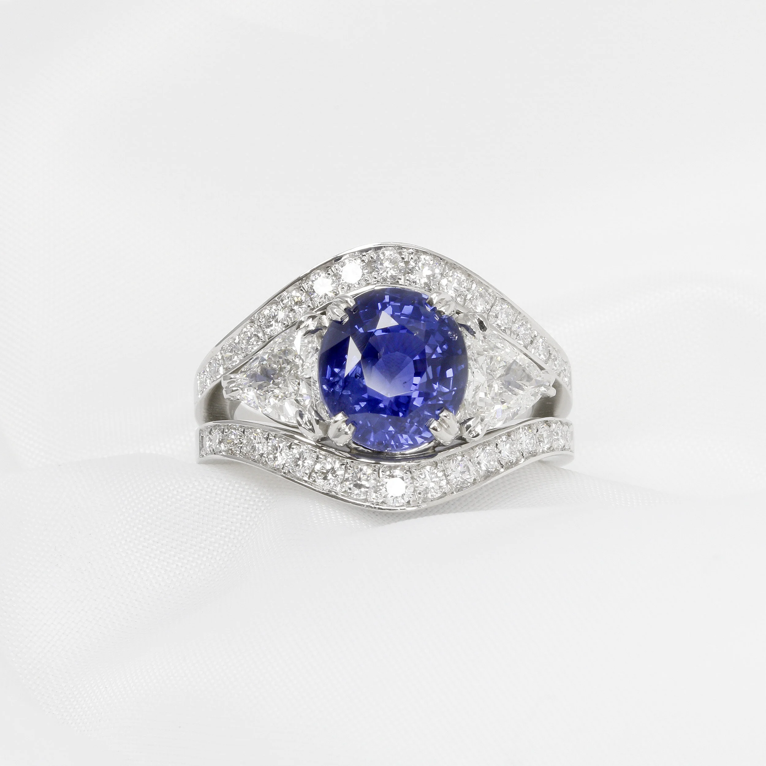 Blue Sapphire & Diamond Ring in Platinum