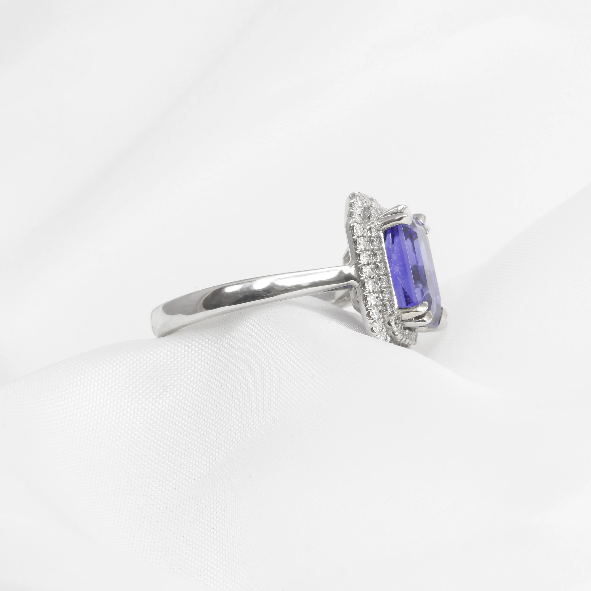 Tanzanite & Diamond Cluster Ring