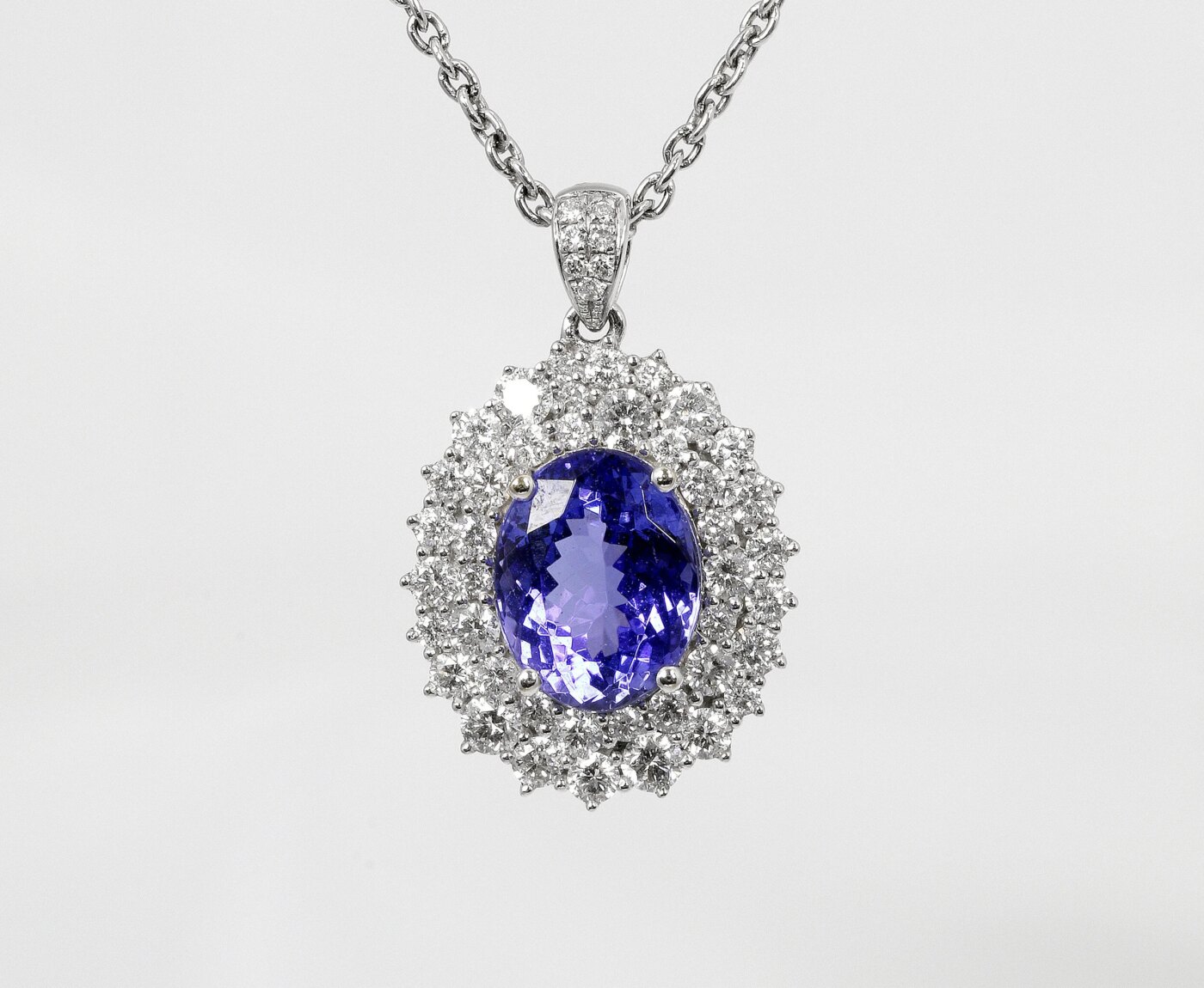 Tanzanite & Diamond Pendant