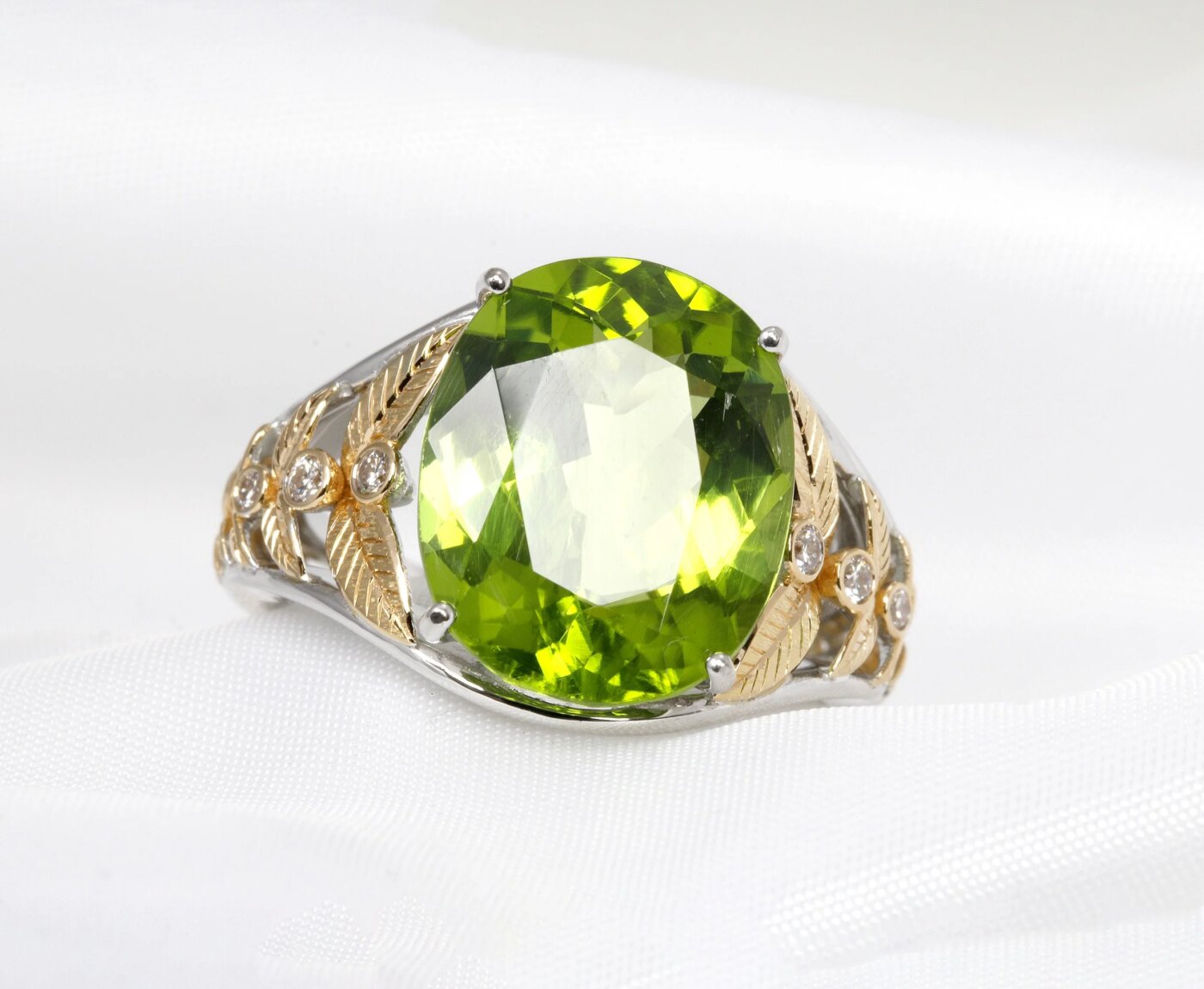 Peridot & Diamond Ring in Rose & White Gold