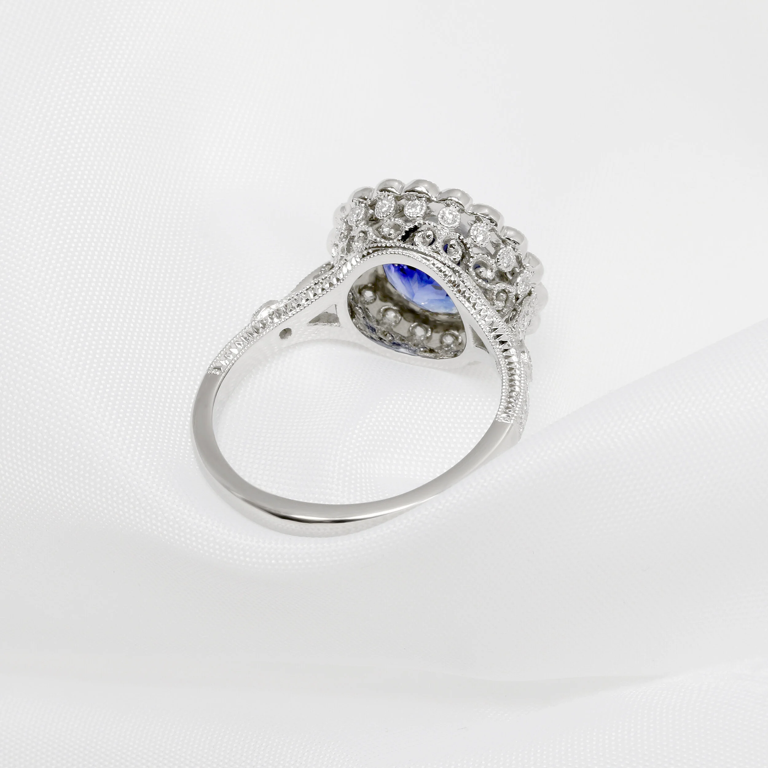 Sapphire & Diamond Halo Ring
