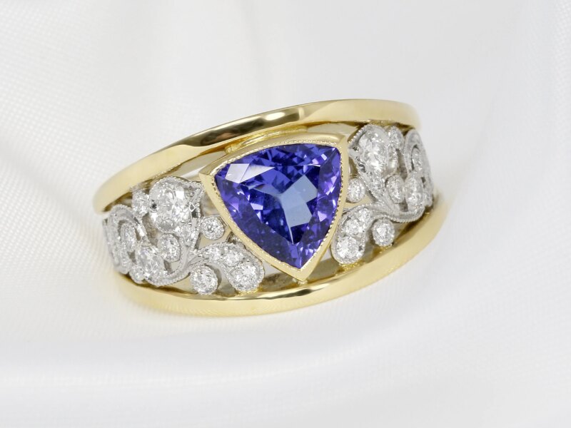 Trilliant Cut Tanzanite & Diamond Ring 