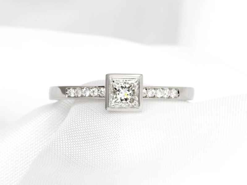 Palladium Princess Cut Diamond Ring 