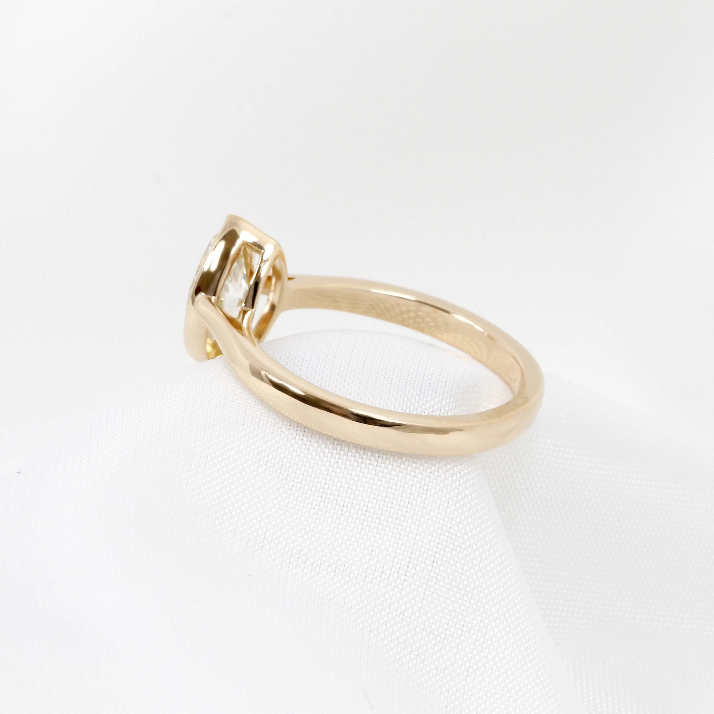 Marquise Diamond Solitaire Ring in Rose Gold