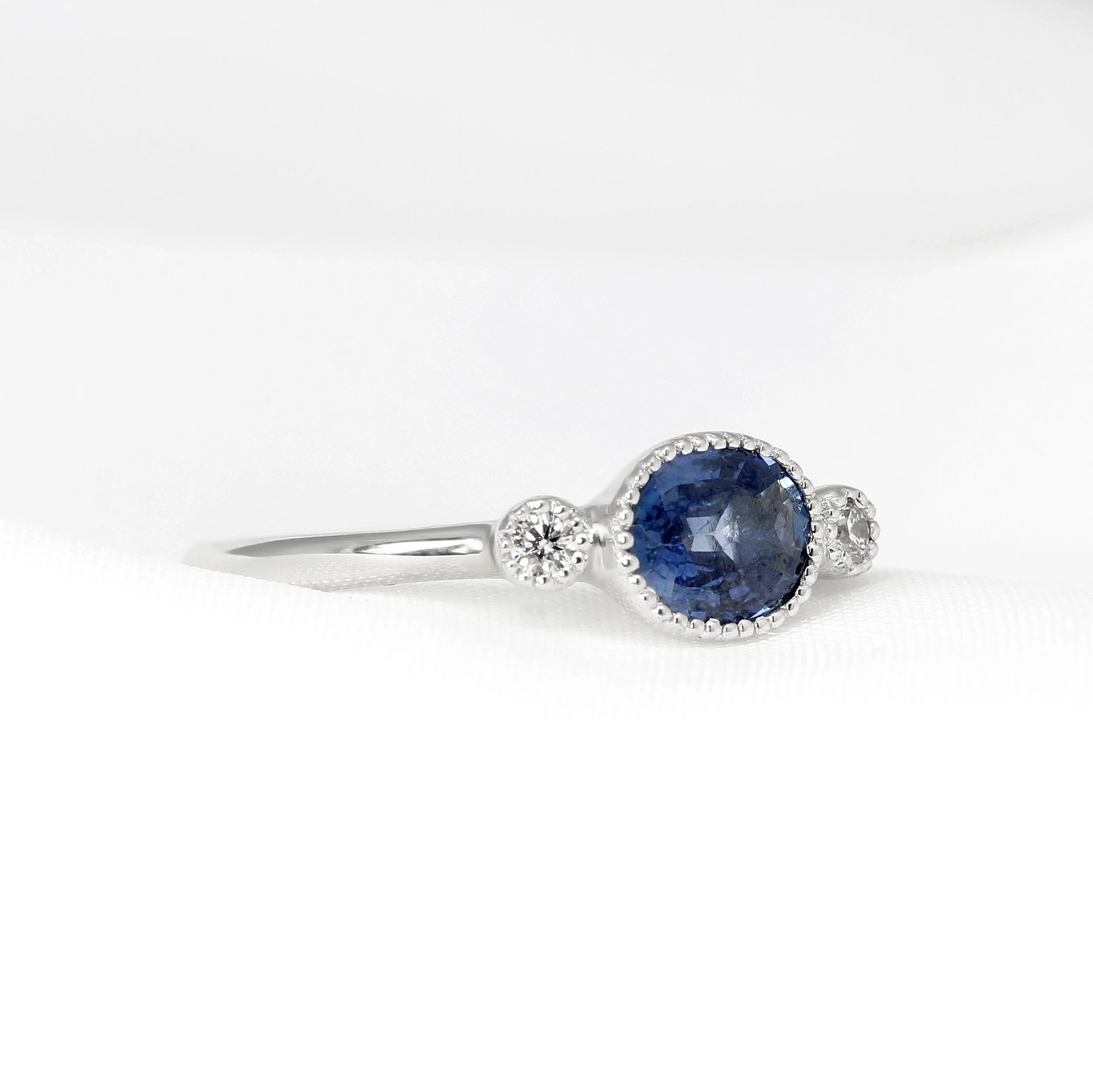 Blue Sapphire & Diamond Jardin Des Délices Ring in White Gold