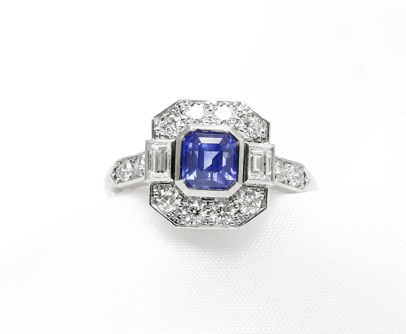 Art Deco Sapphire & Diamond Cluster Ring