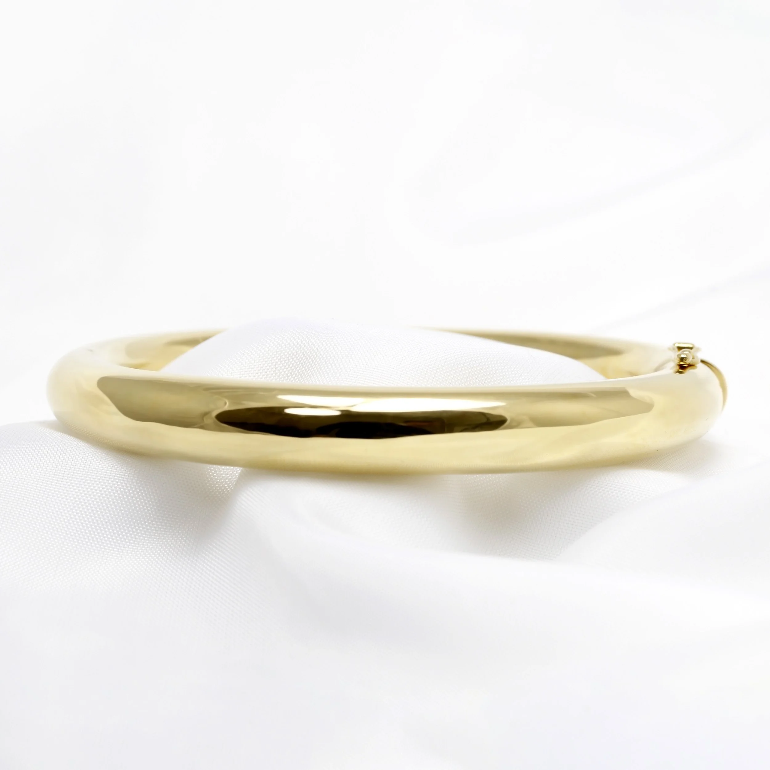 Hinged Yellow Gold Bangle