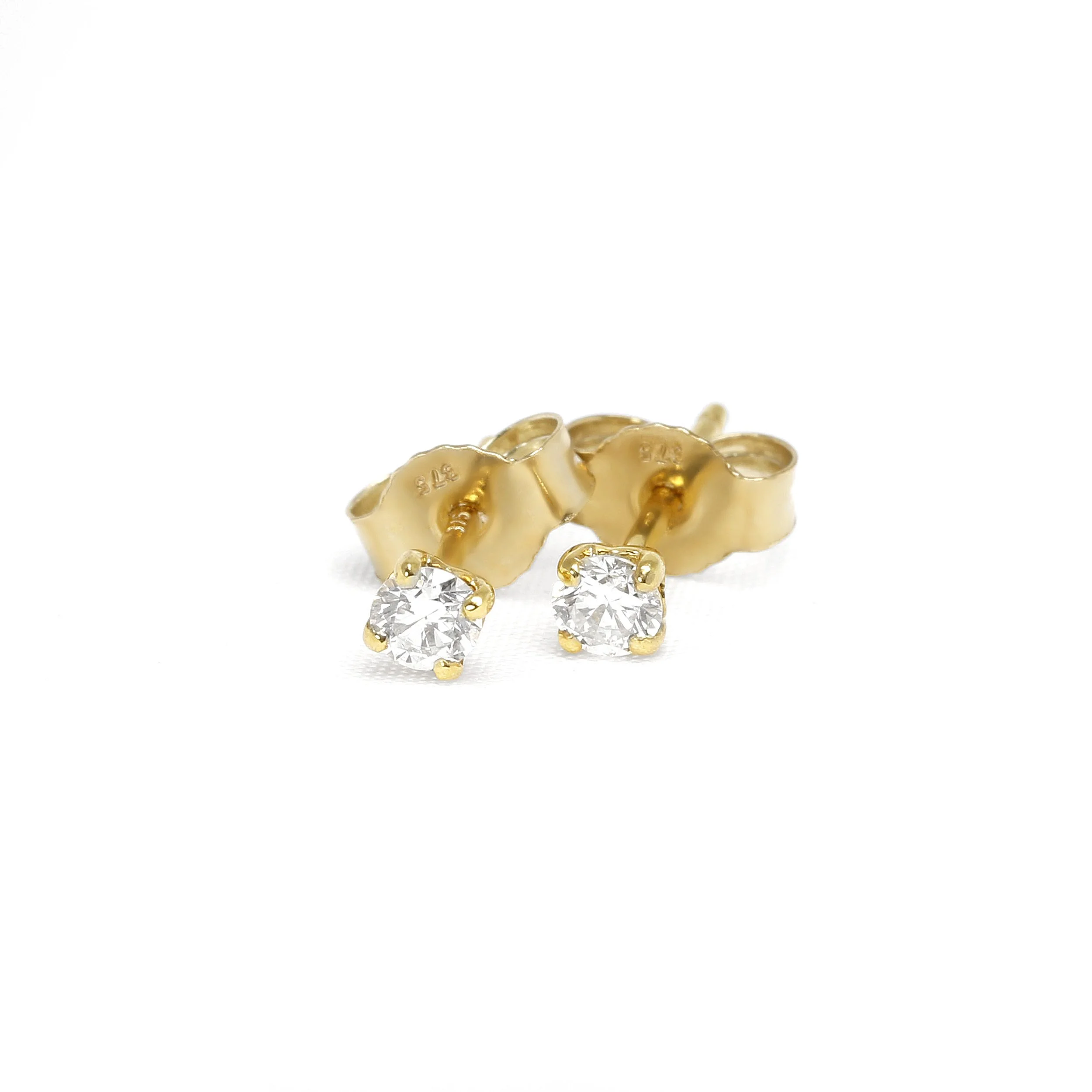 0.25ct Claw Set Yellow Gold Diamond Stud Earrings