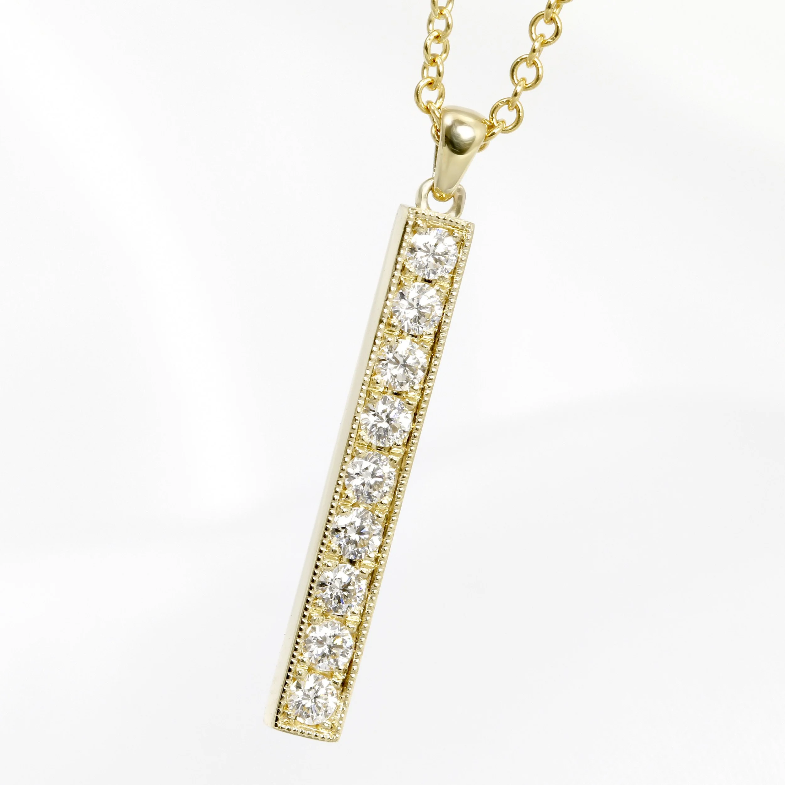 Diamond Bar Pendant in Yellow Gold