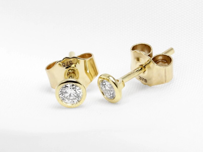 0.20ct Rub Over Set Yellow Gold Diamond Studs