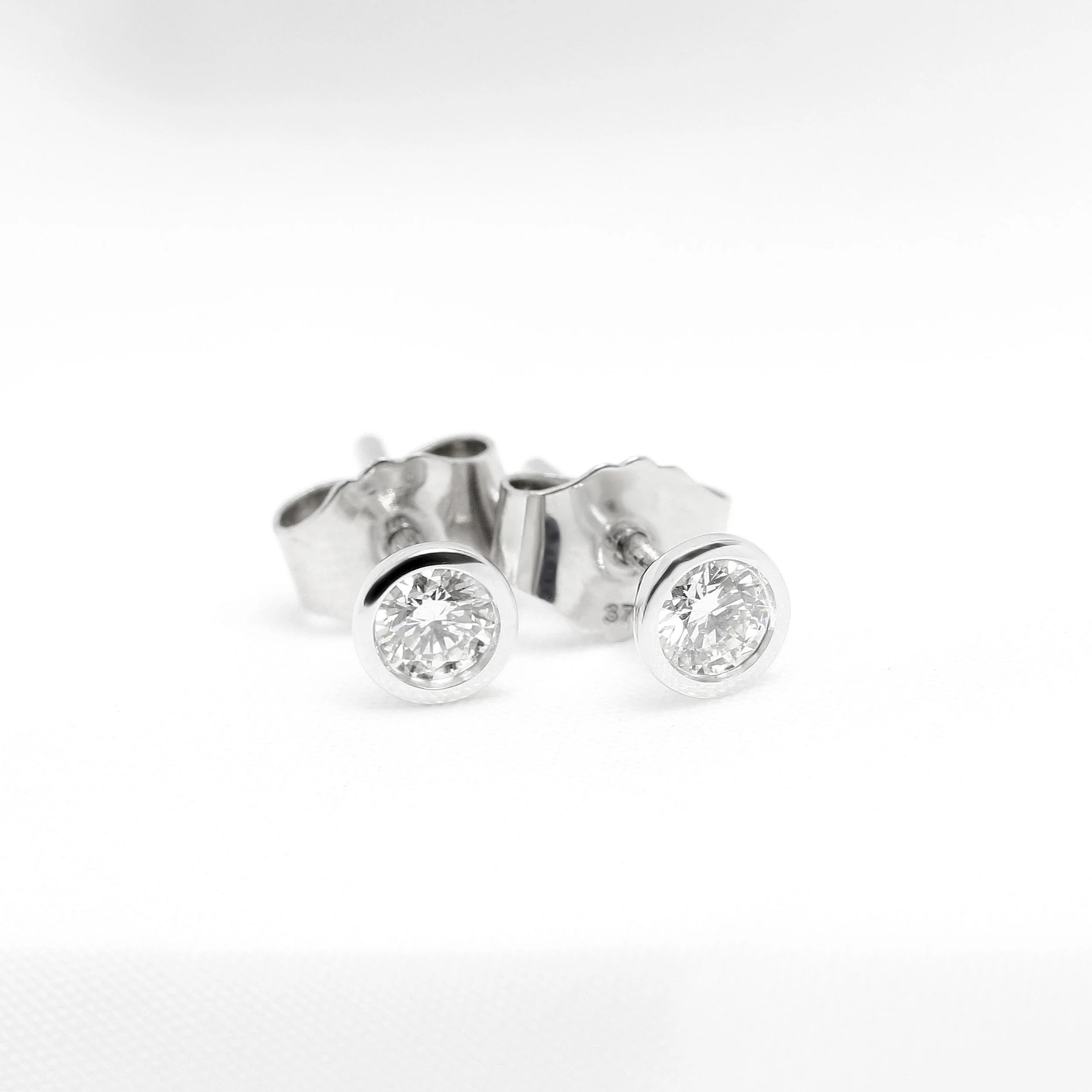 0.30ct Rub Over Diamond Stud Earrings