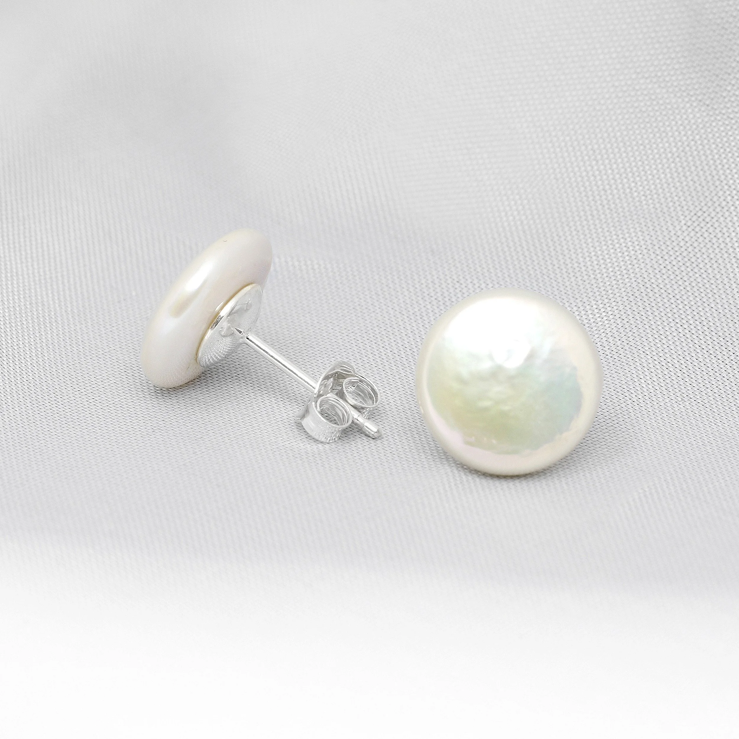 Cultured River Pearl Stud Earrings