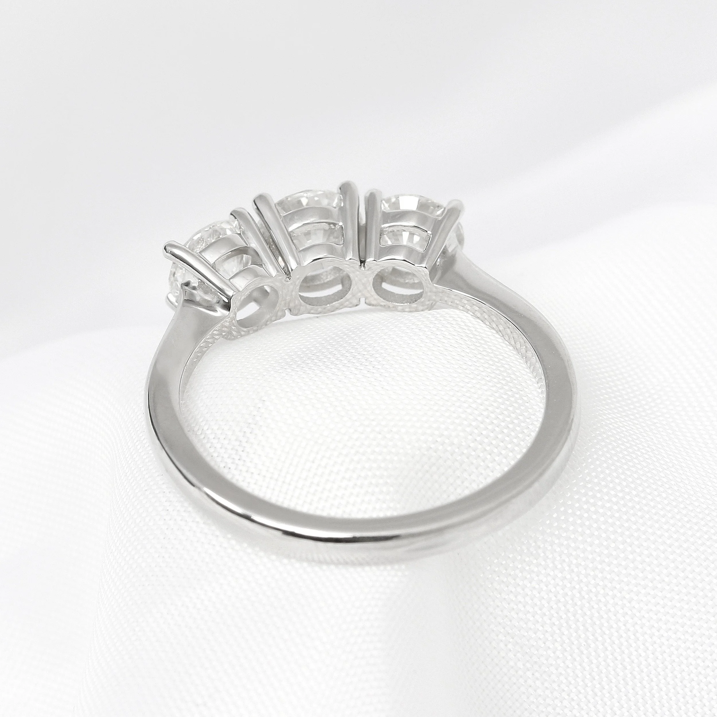 Diamond Trilogy Ring in Platinum