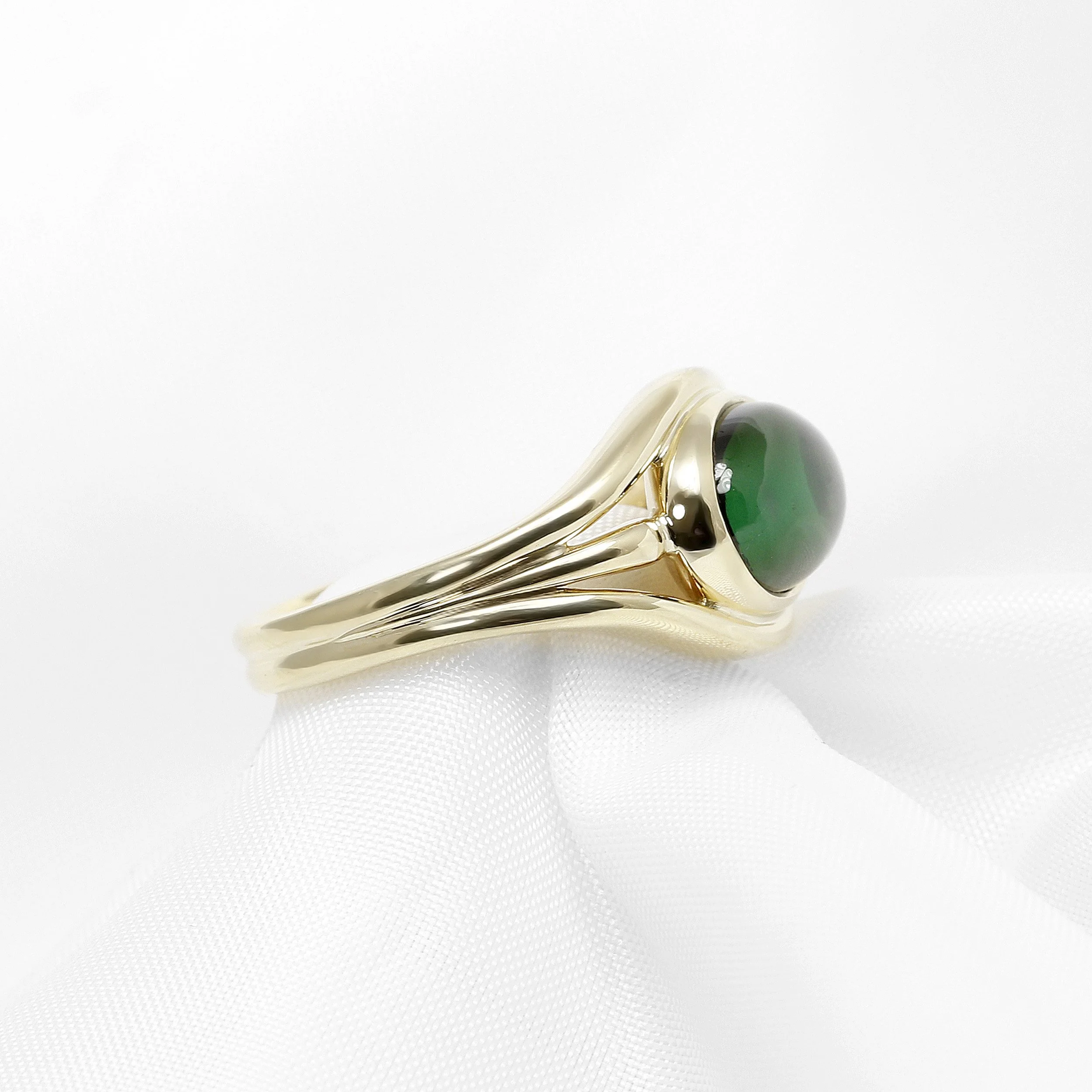 Cabochon Green Tourmaline Ring in Yellow Gold