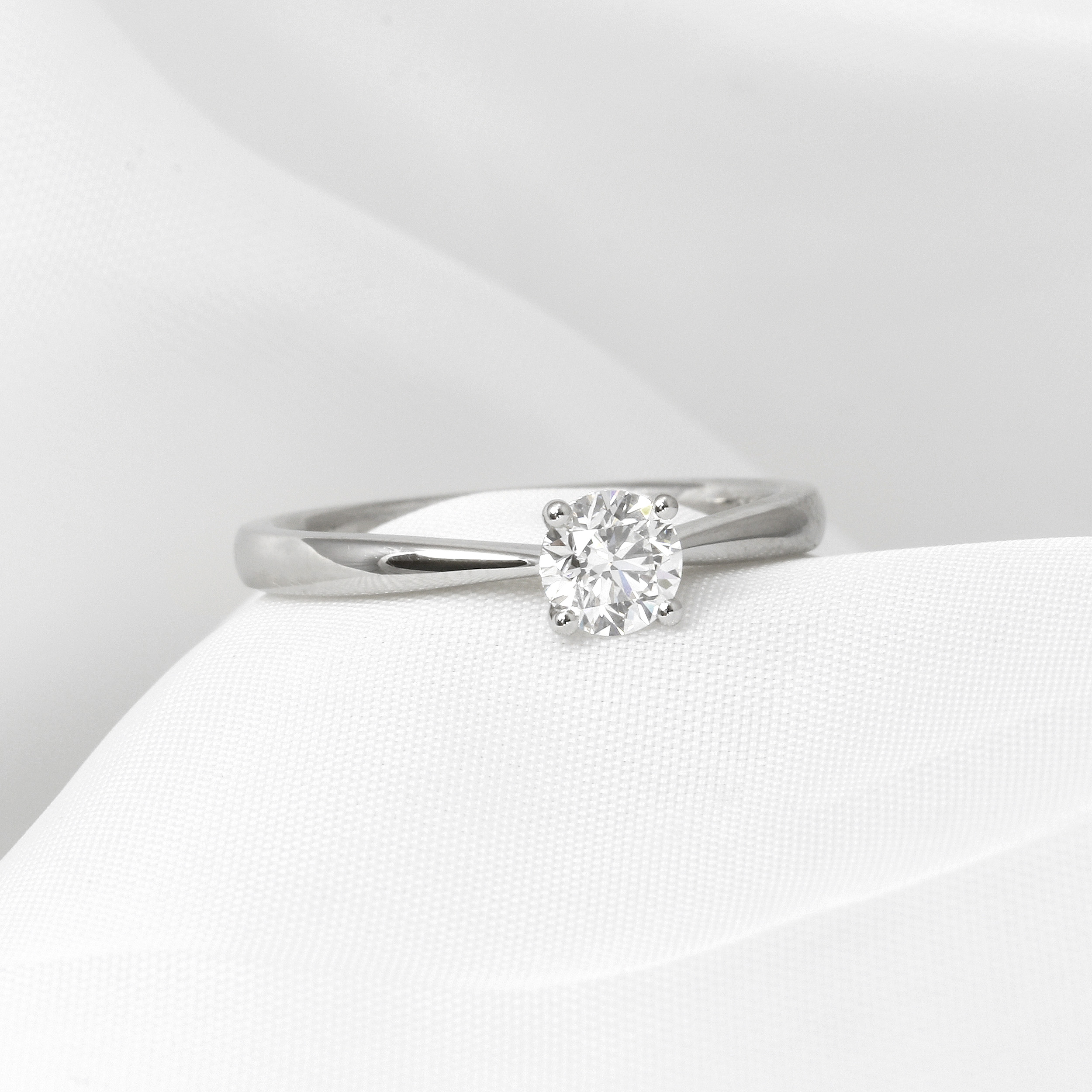 0.44ct Round Brilliant Diamond Solitaire Ring in Platinum