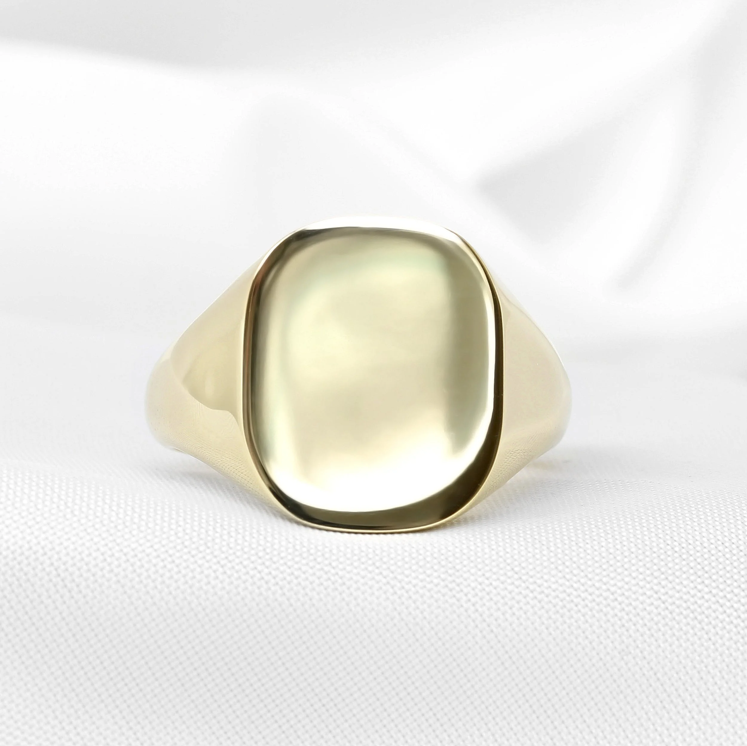 16 x 13mm Cushion Signet Ring in Yellow Gold