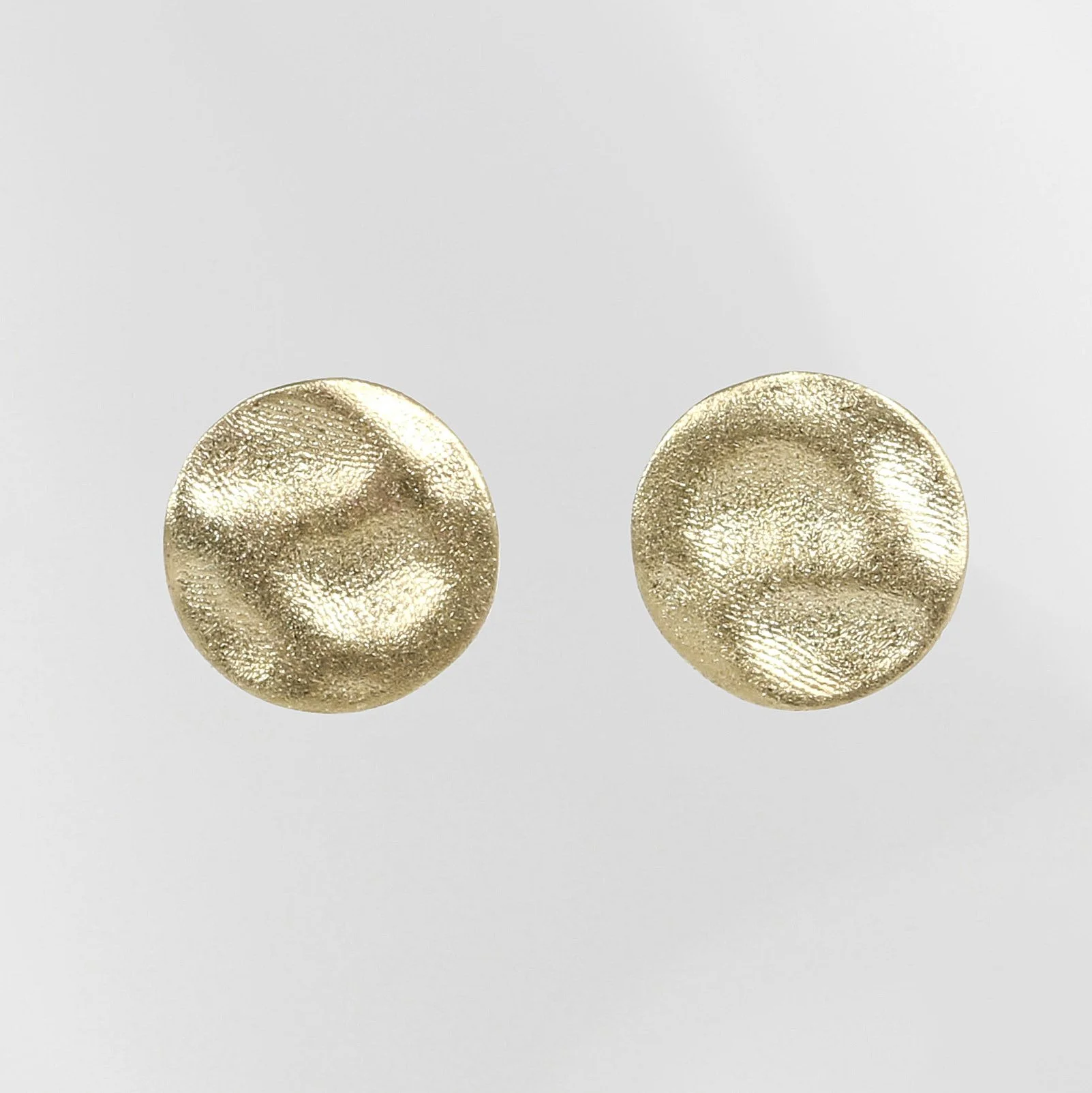 Molten Disc Stud Earrings in Yellow Gold