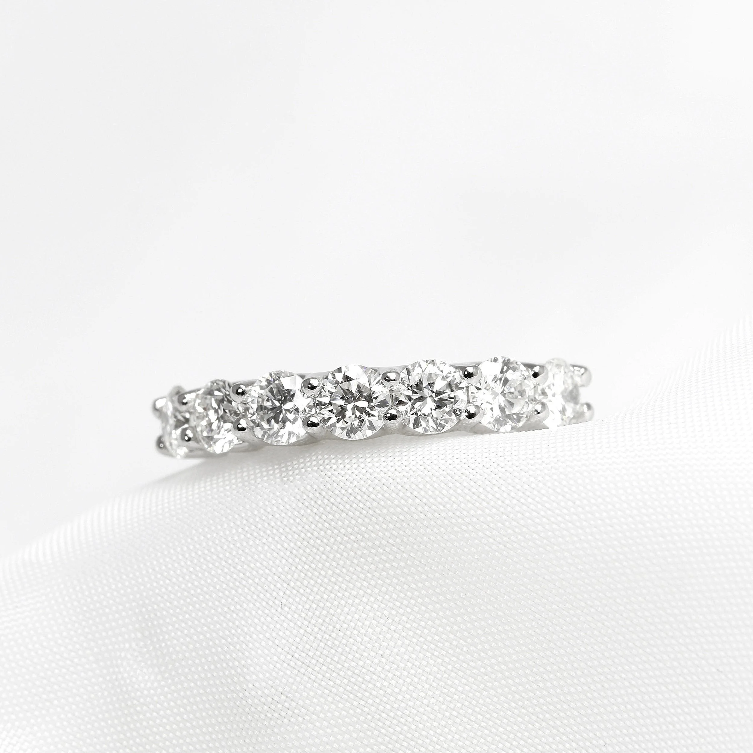 Valles Diamond & Platinum Eternity Ring