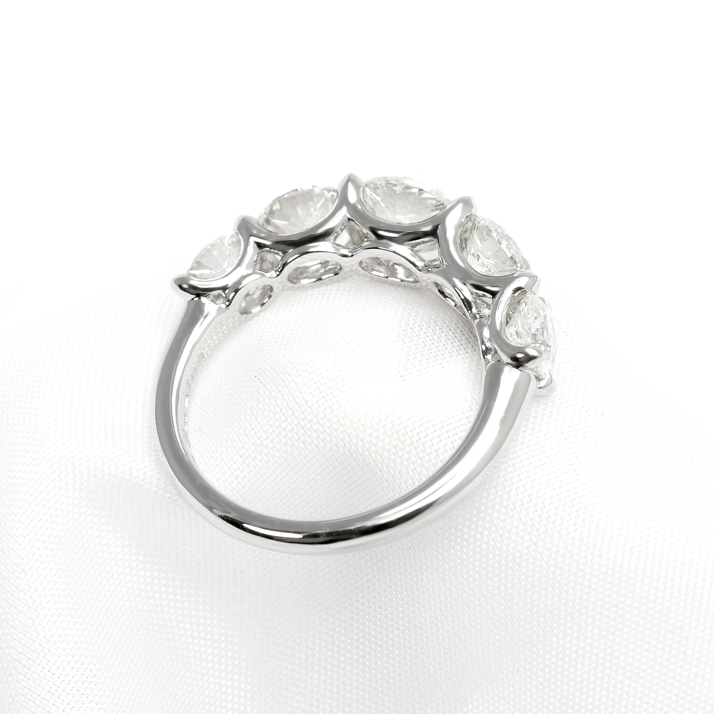Graduated Diamond Five Stone Ring