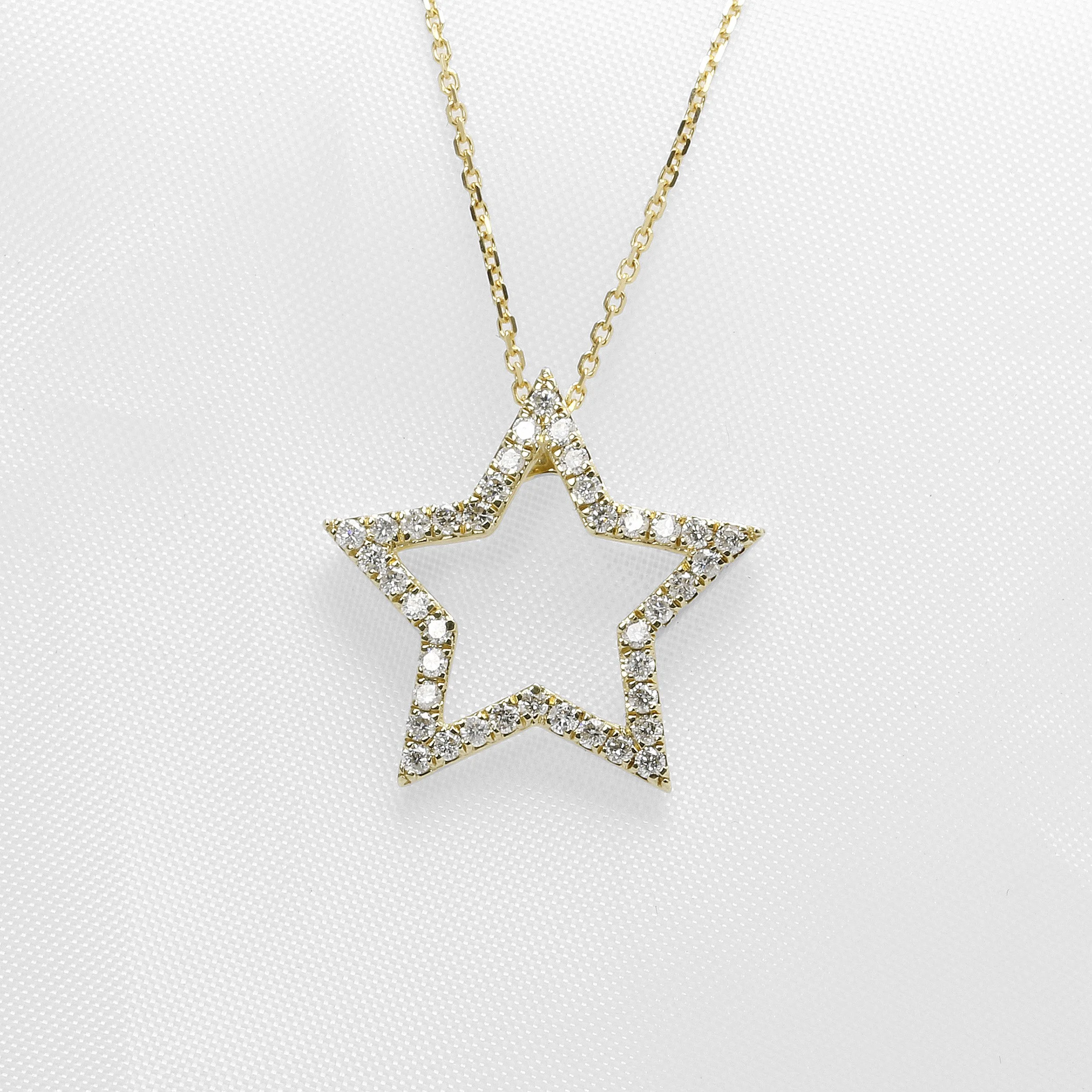 Diamond Star Pendant in Yellow Gold