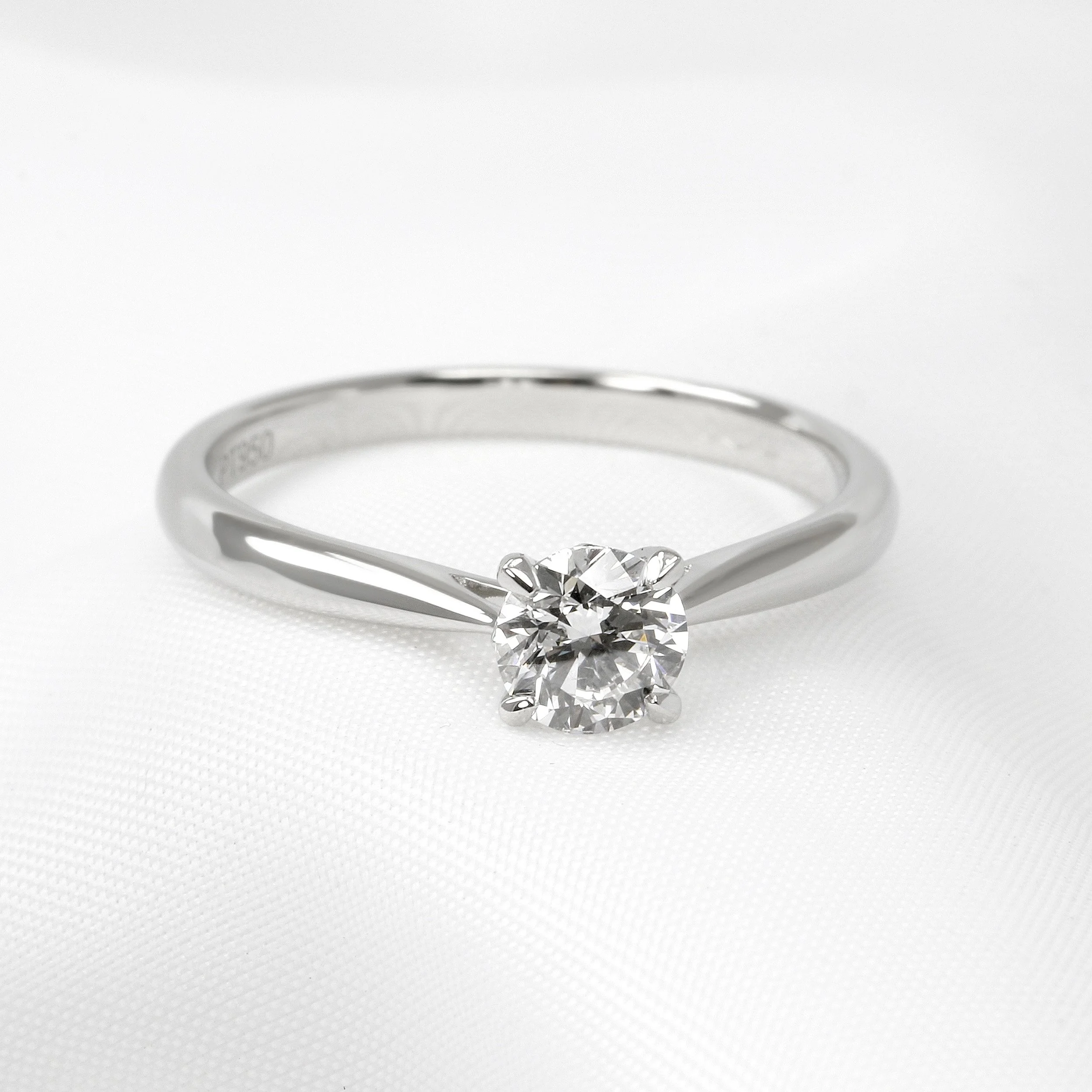 Diamond Solitaire Ring with Talon Claws in Platinum