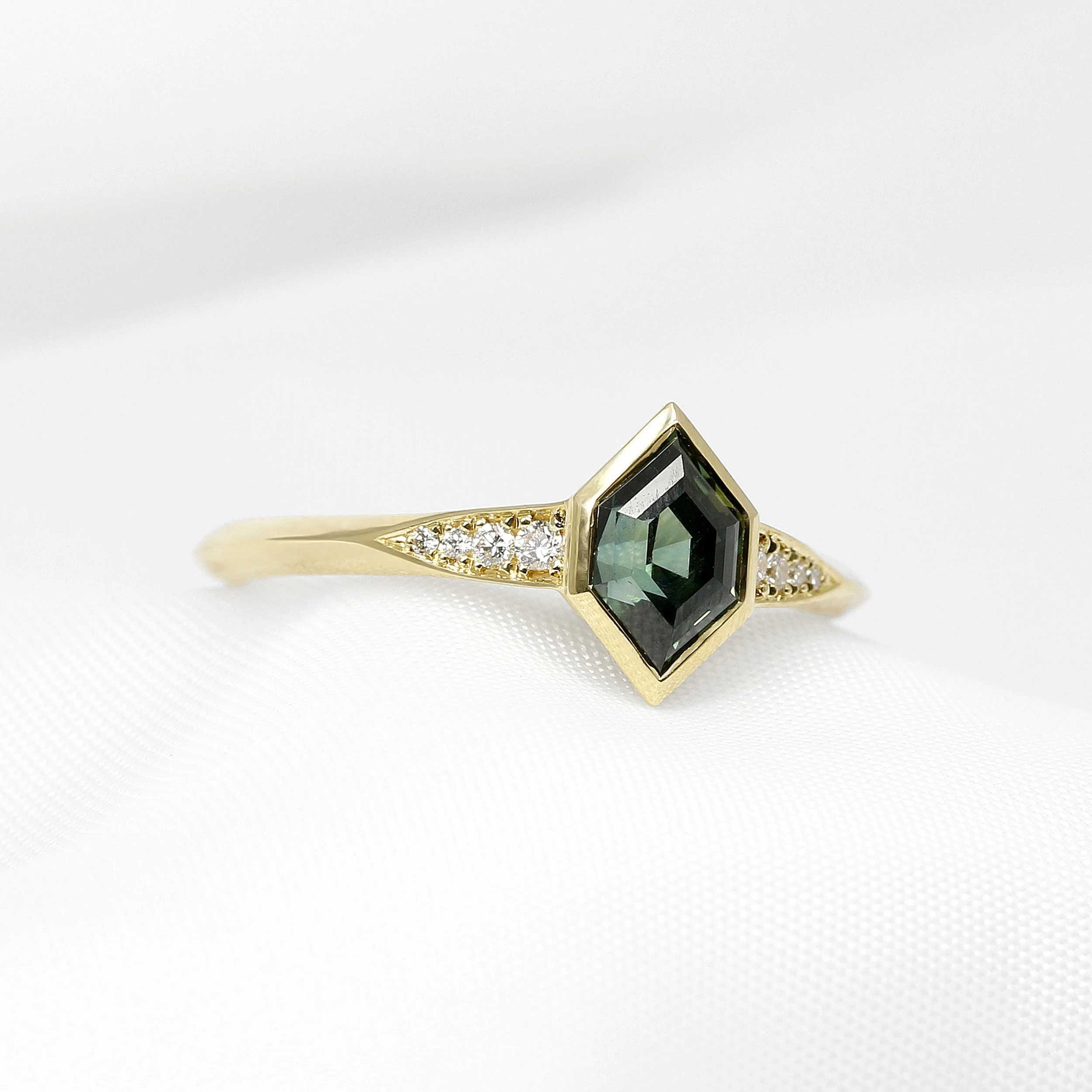 Green Sapphire and Diamond Ring in Yellow Gold