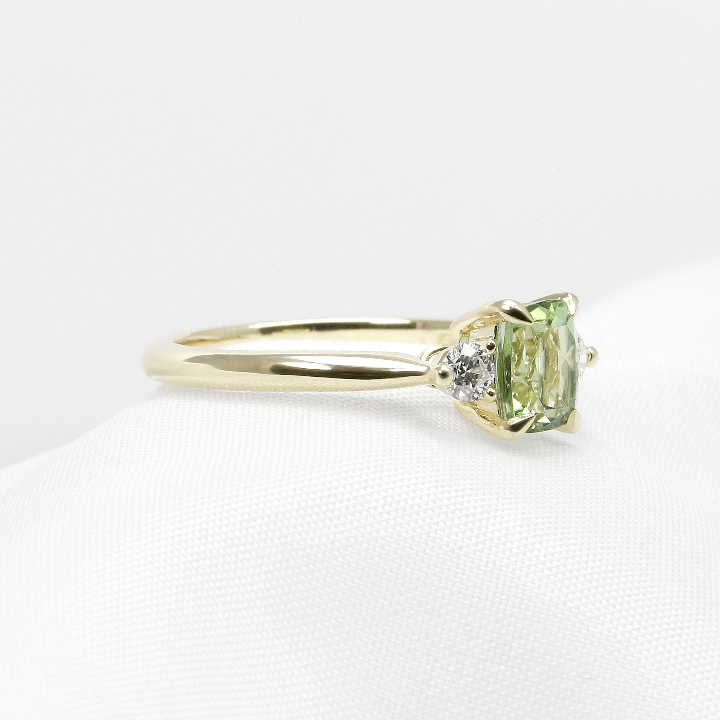 Tourmaline & Diamond Ring in Yellow Gold