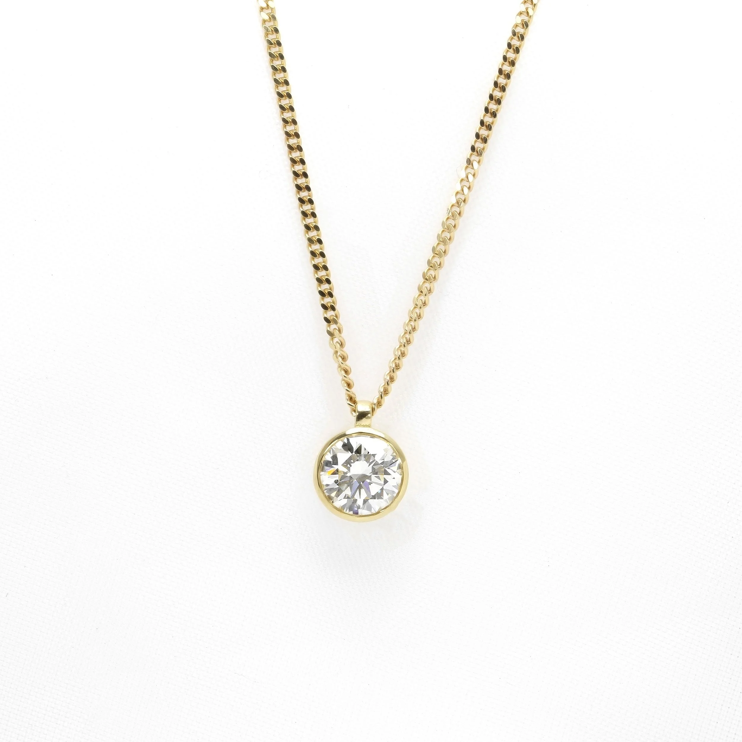 Solitaire Diamond Pendant in Yellow Gold