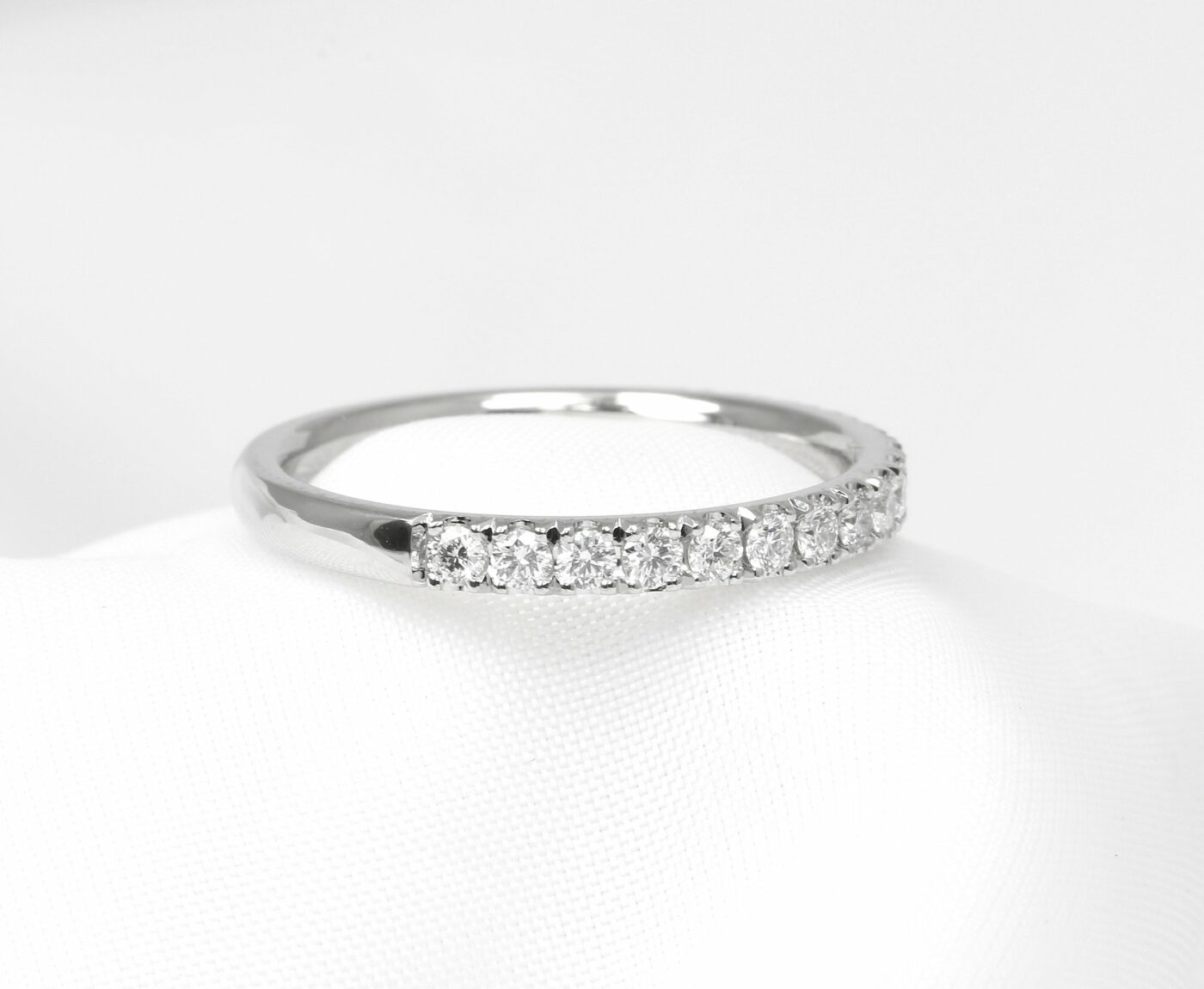 Timothy Roe Diamond Eternity Ring in Platinum 