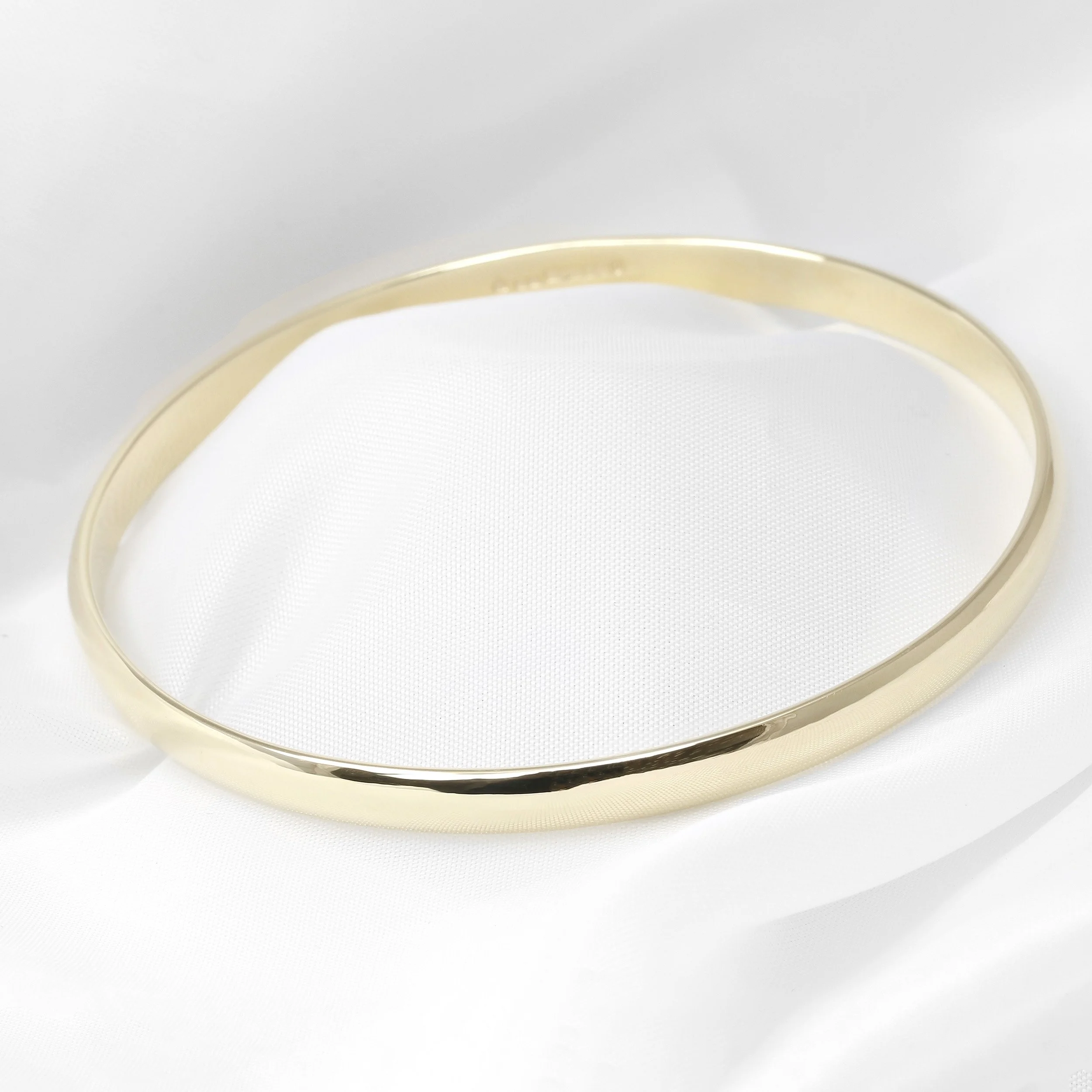 D Shaped Profile Bangle in 9ct Yellow Gold