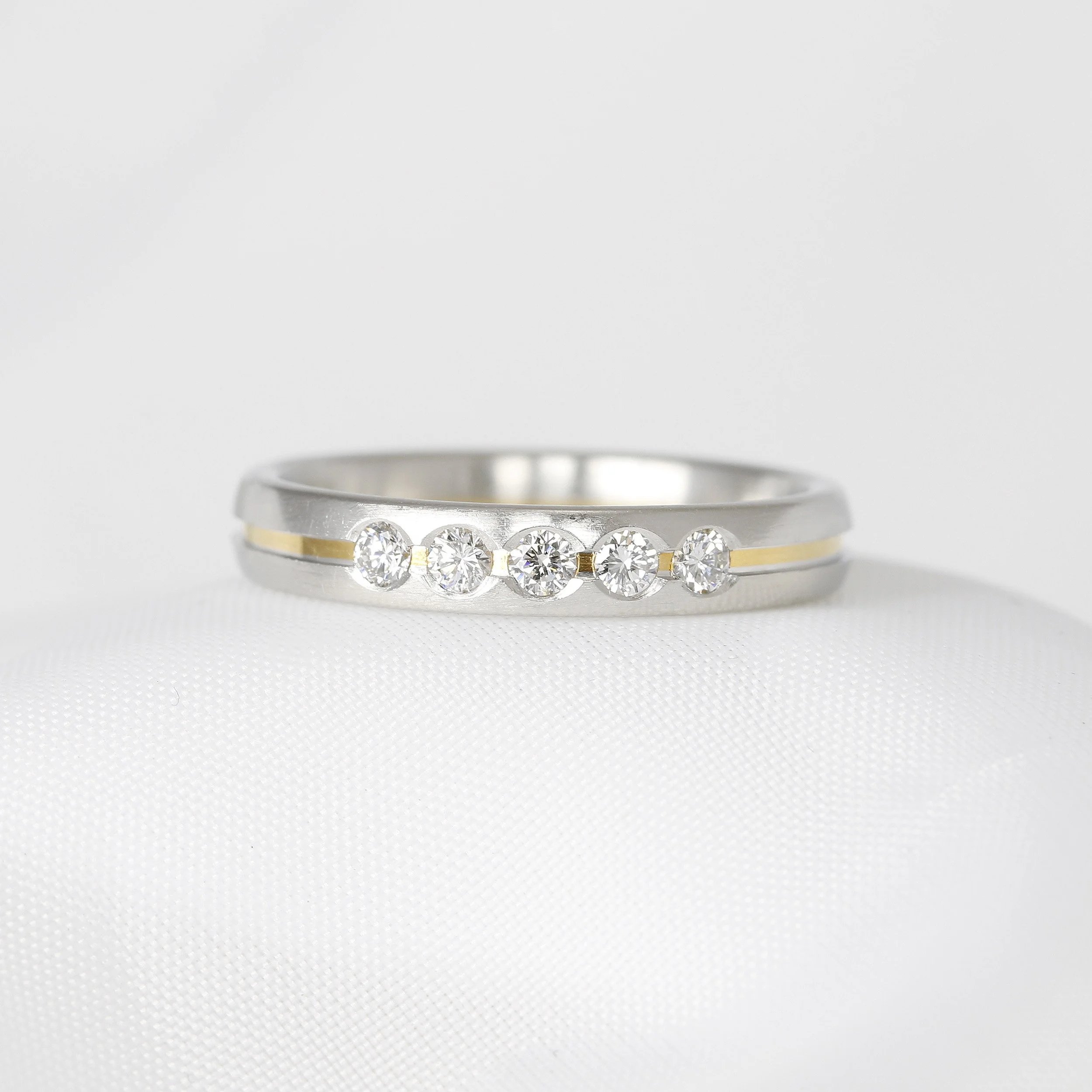 Bi-Colour Diamond Set Wedding Ring in Platinum & Yellow Gold