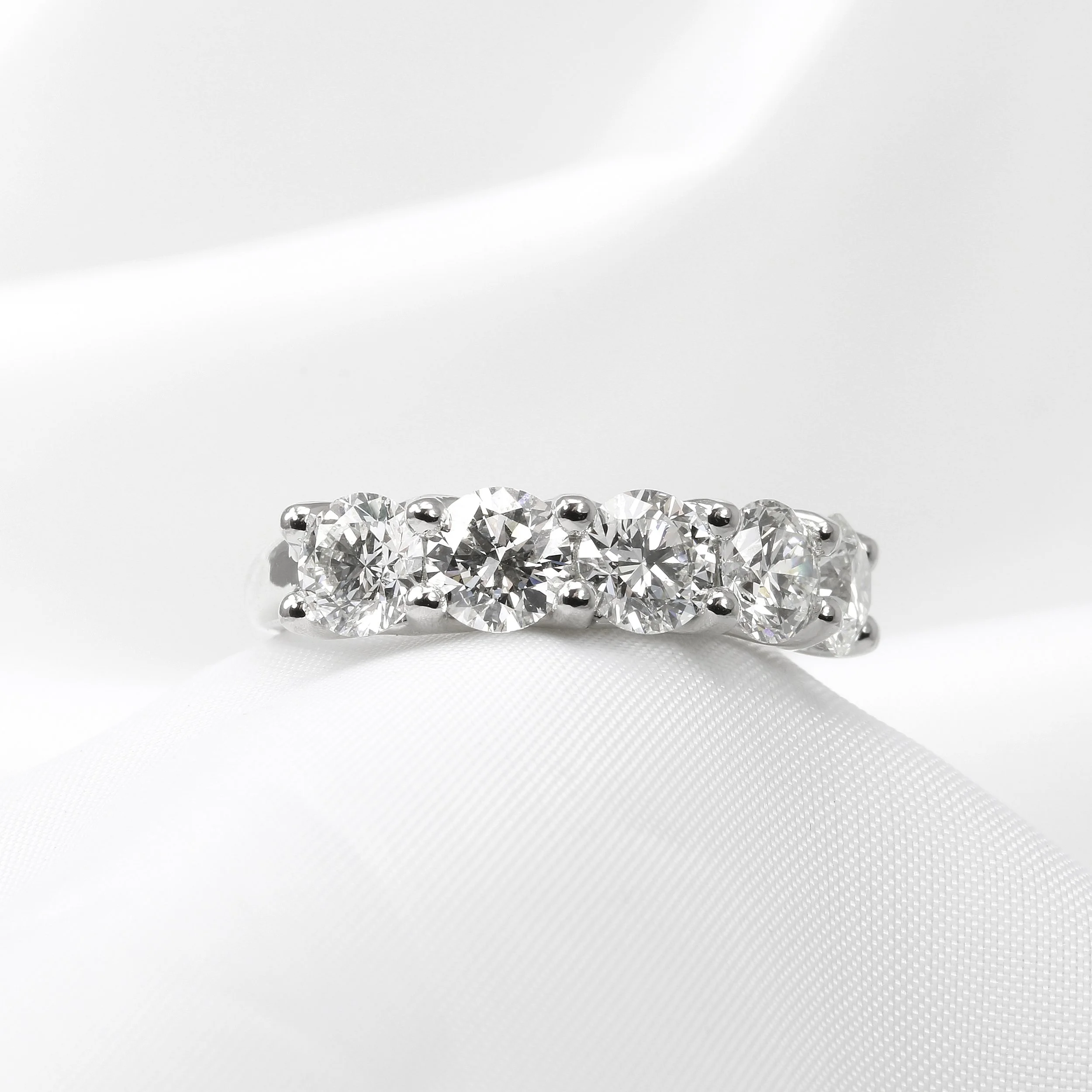 Five Stone U Claw Diamond Ring in Platinum