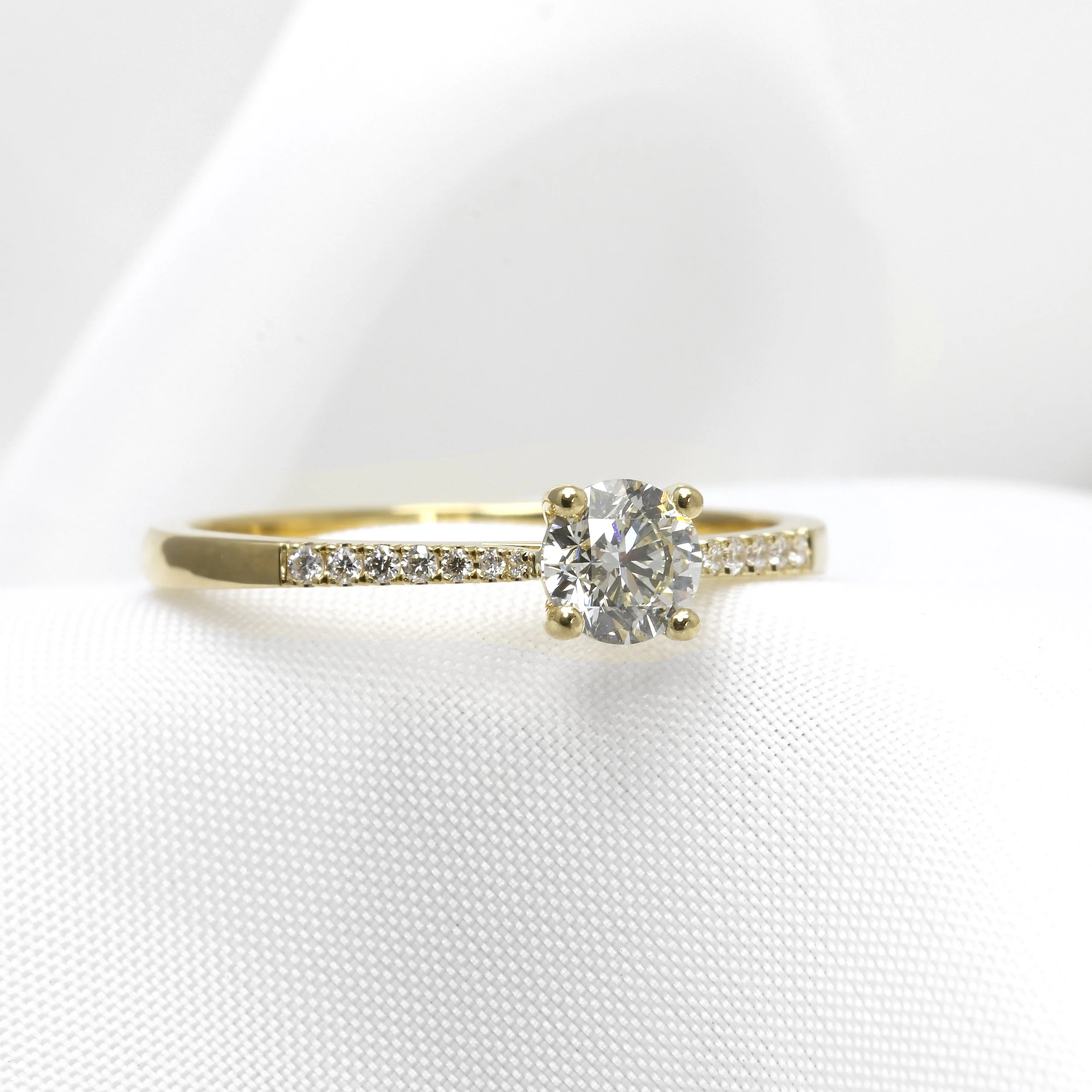 Diamond Ring with Stone Set Shoulders in 18ct Yellow Gold