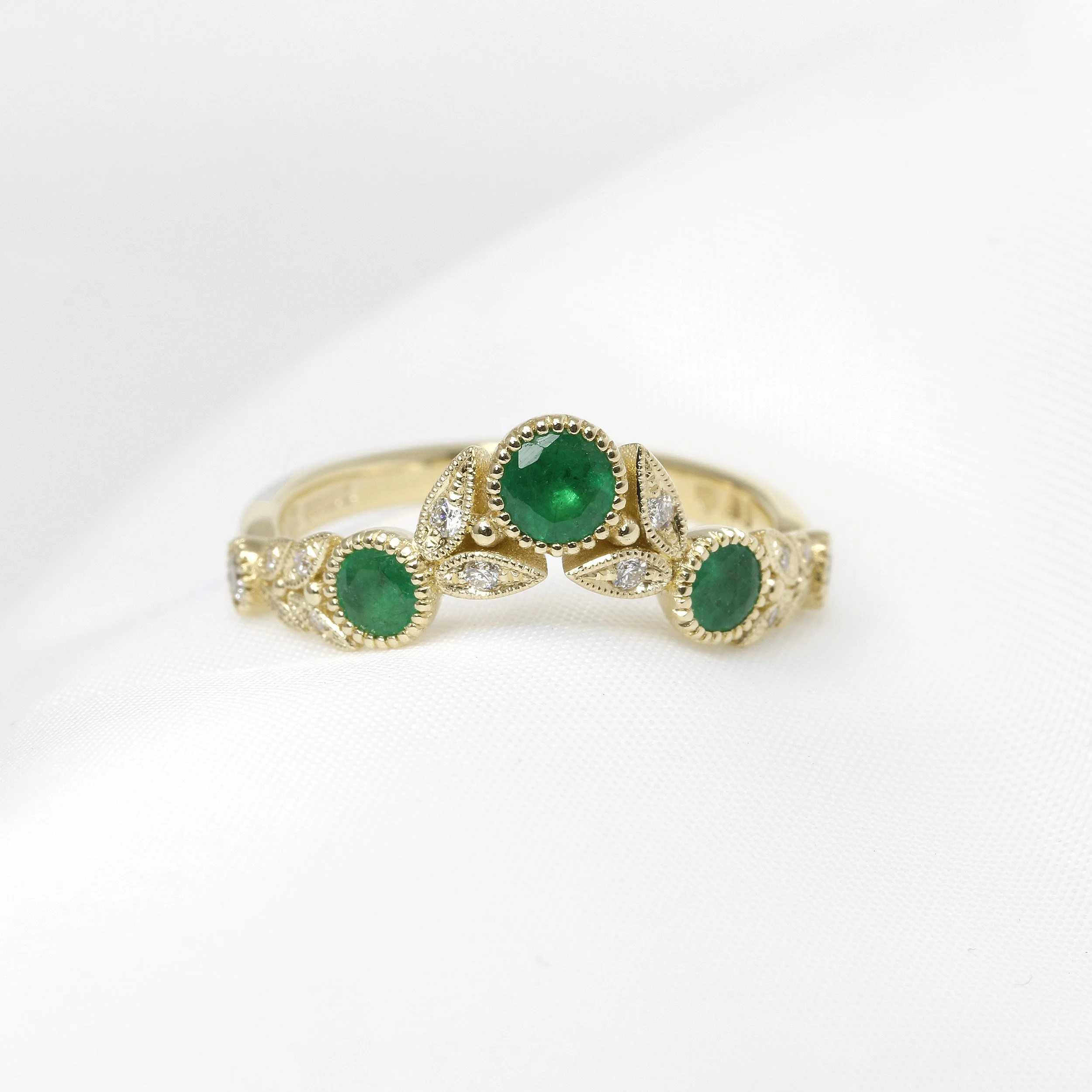 Emerald and Diamond Folitate Wishbone Ring