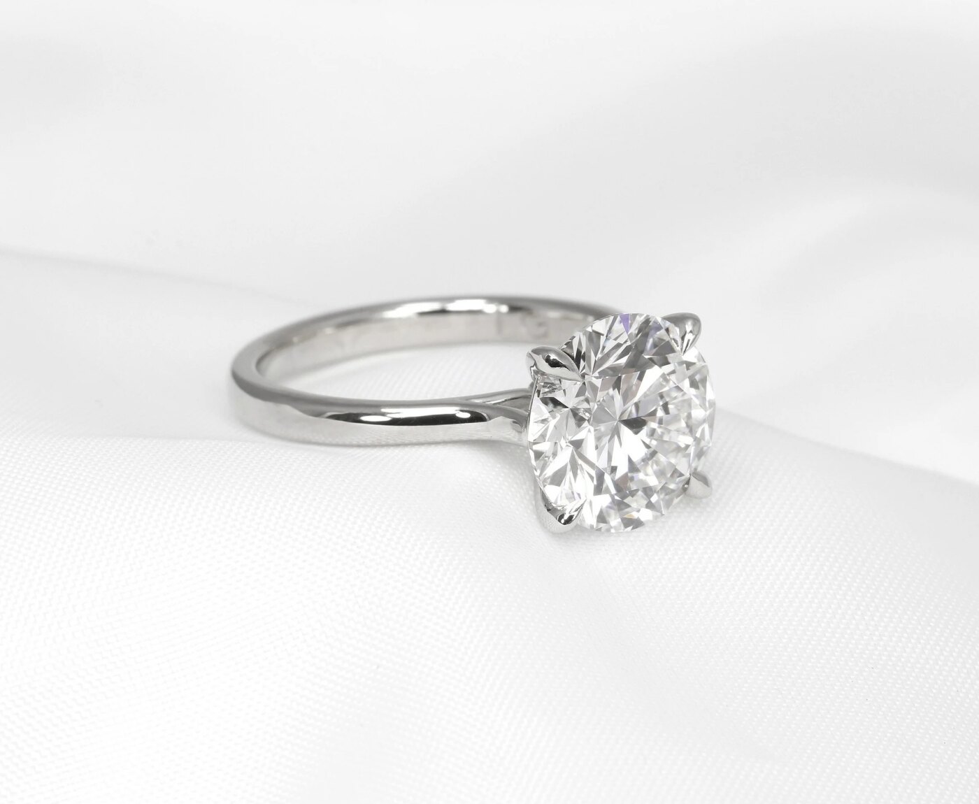 Lab Created 4.00ct Solitaire Diamond Ring in Platinum