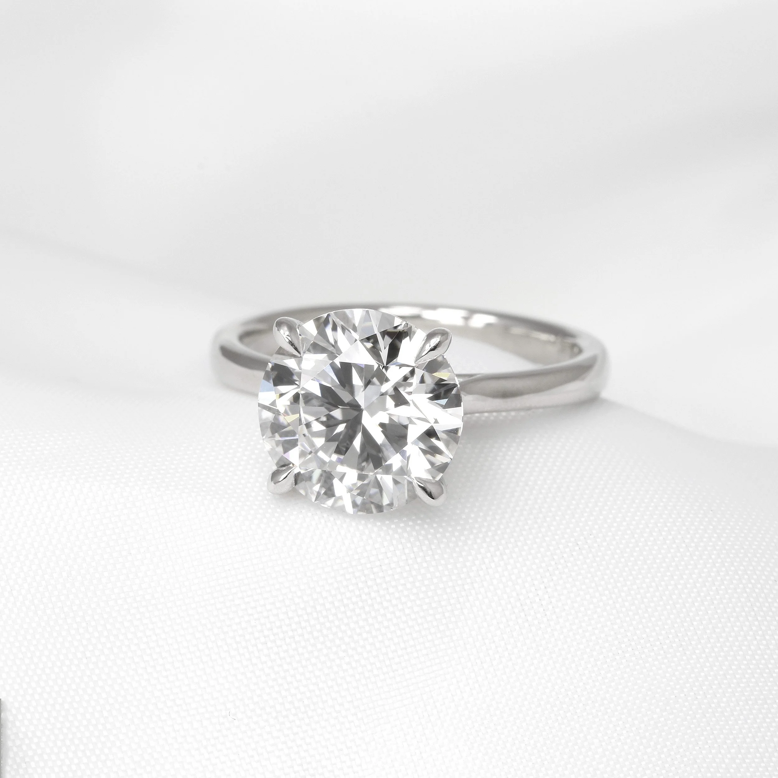 Lab Created 4.00ct Solitaire Diamond Ring in Platinum