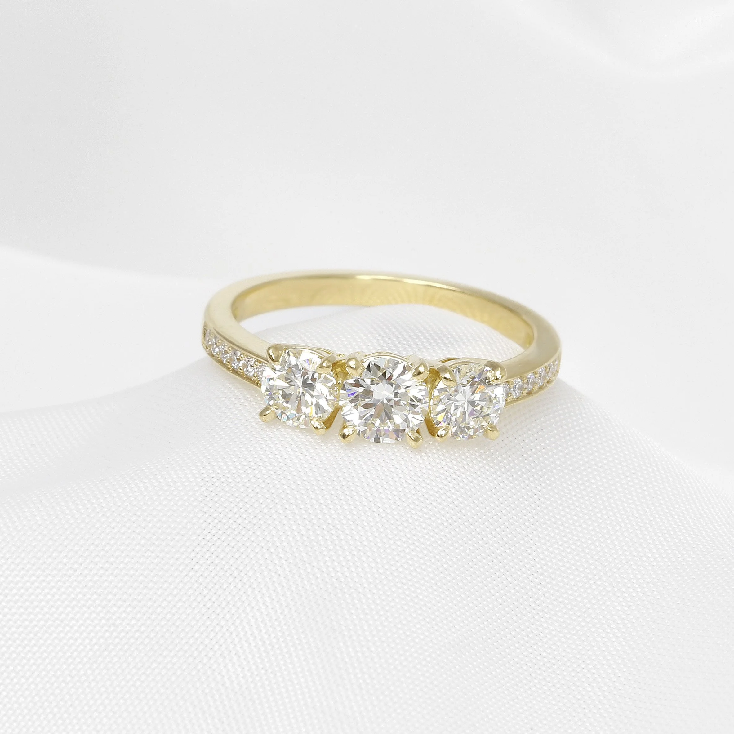 Three Stone Diamond Ring with Diamond Shoulders in 18ct Yellow Gold