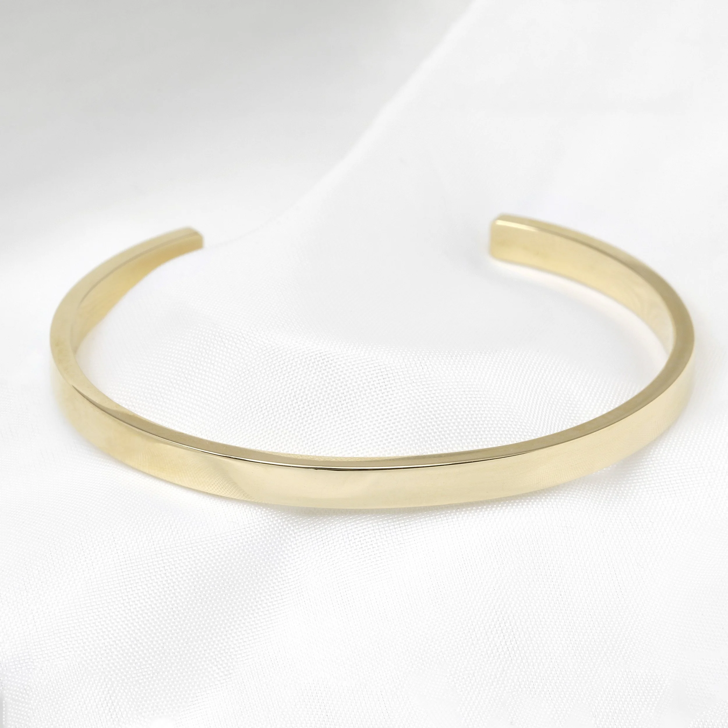 9ct Yellow Gold Torque Bangle