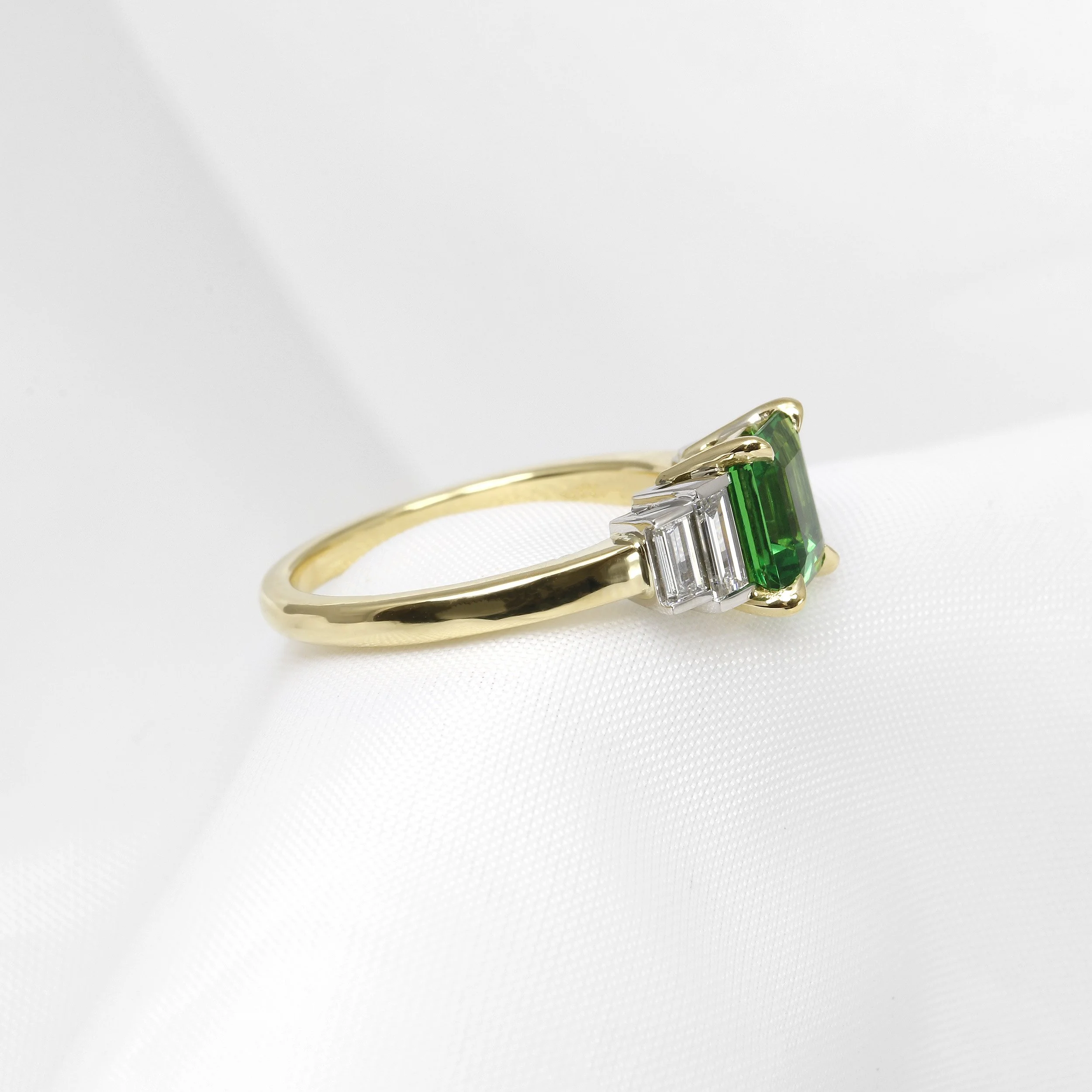 Tsavorite and Baguette Diamond Ring