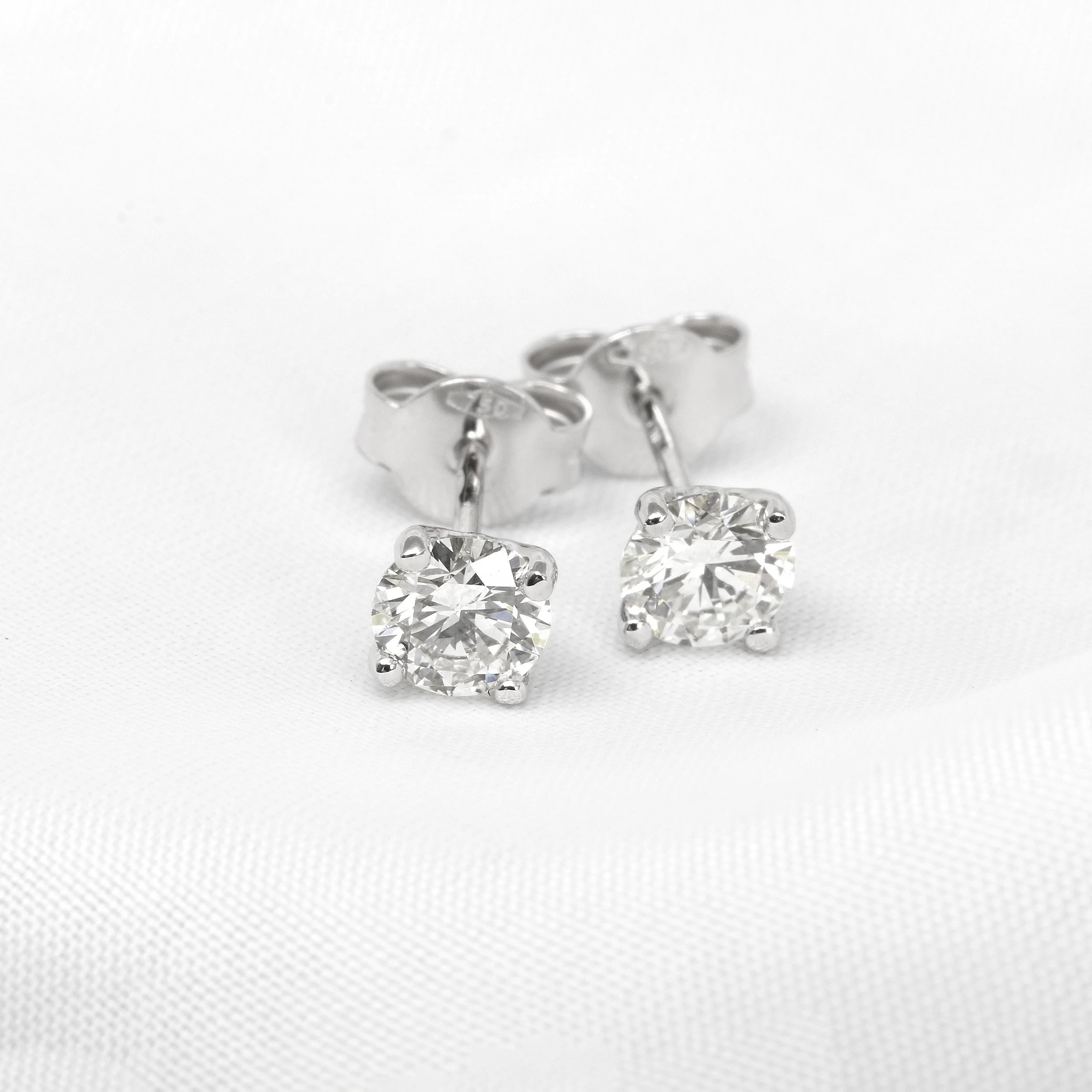 1.00ct Diamond Solitaire Stud Earrings