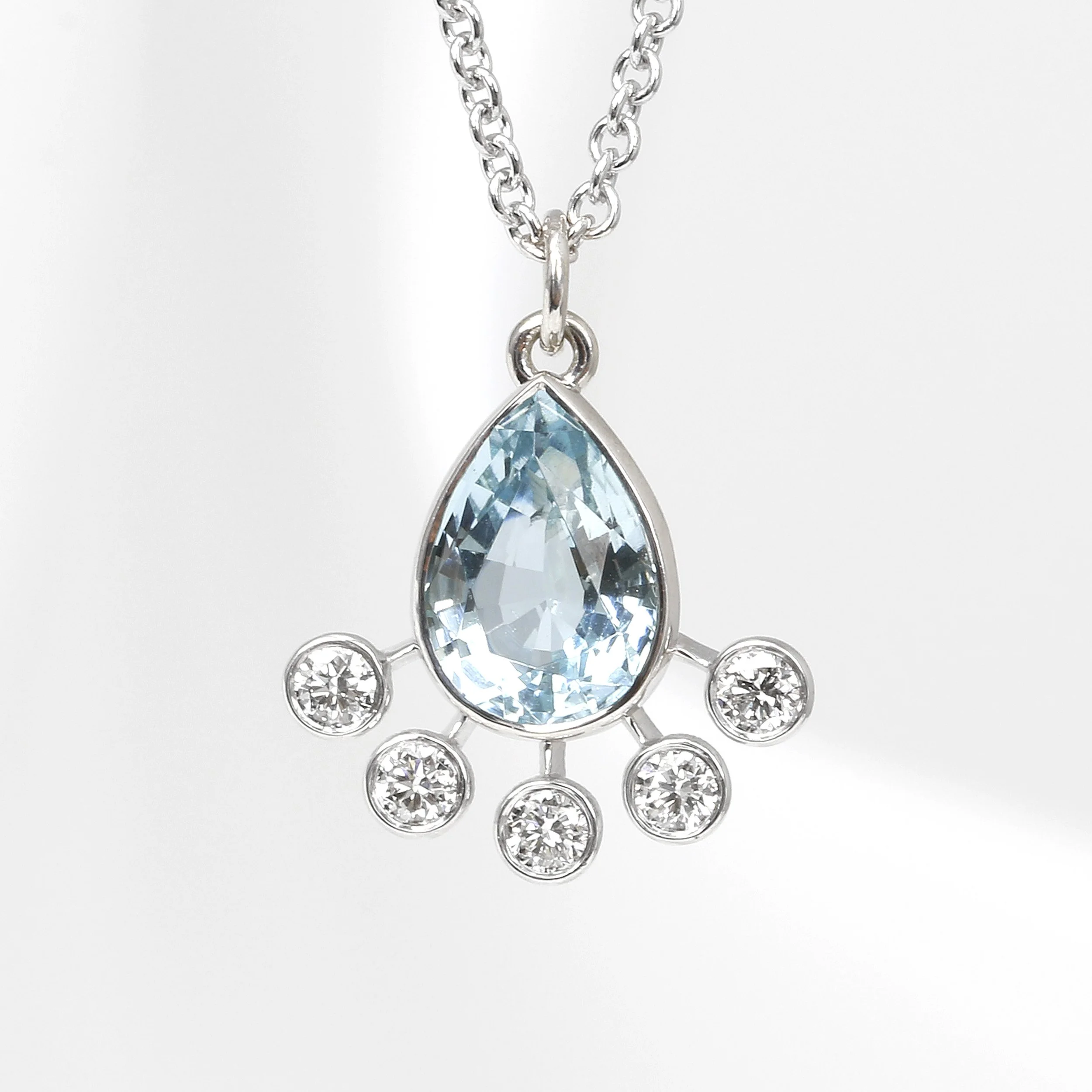 Aquamarine and Diamond Pendant in White Gold