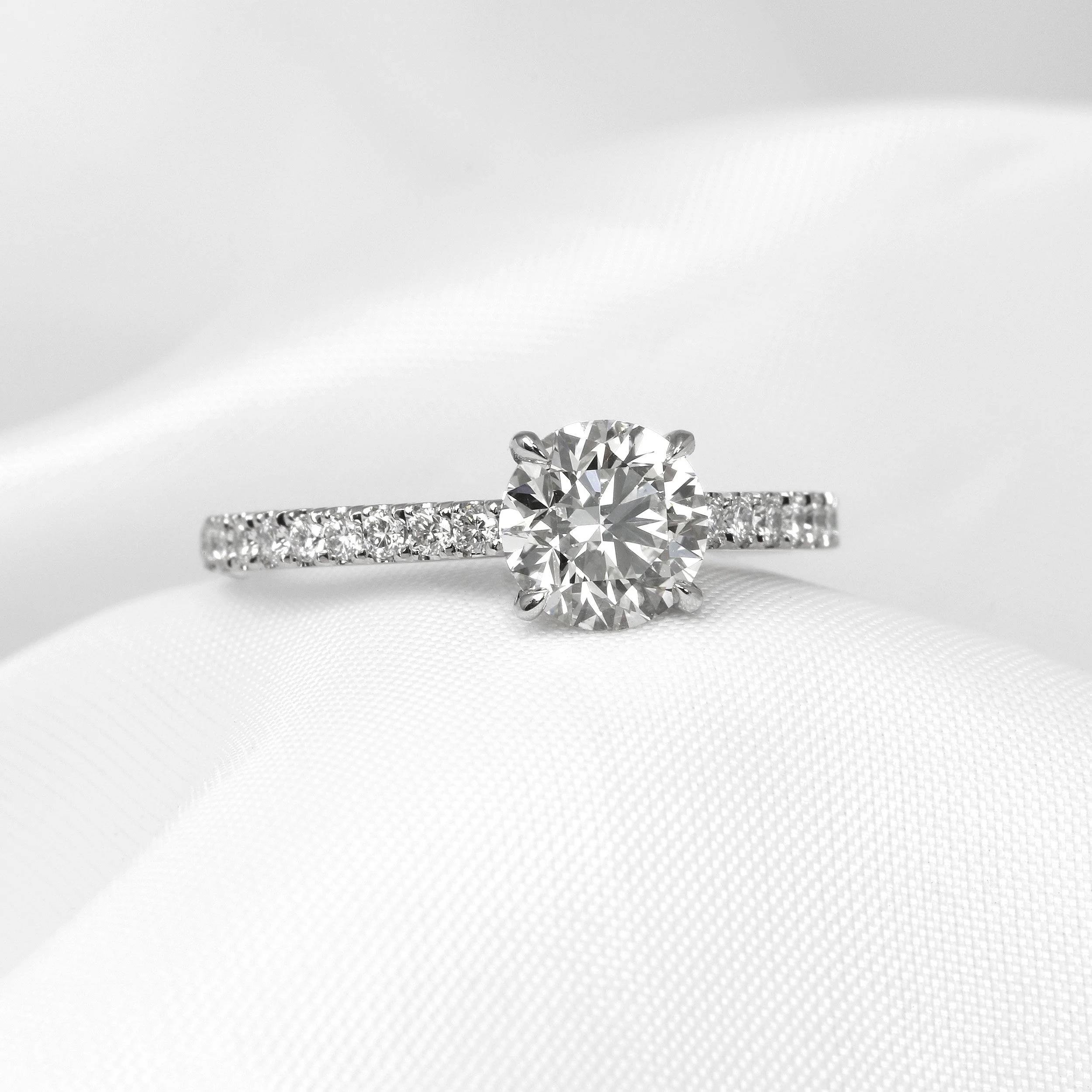 0.90ct Diamond Solitaire Ring in Platinum