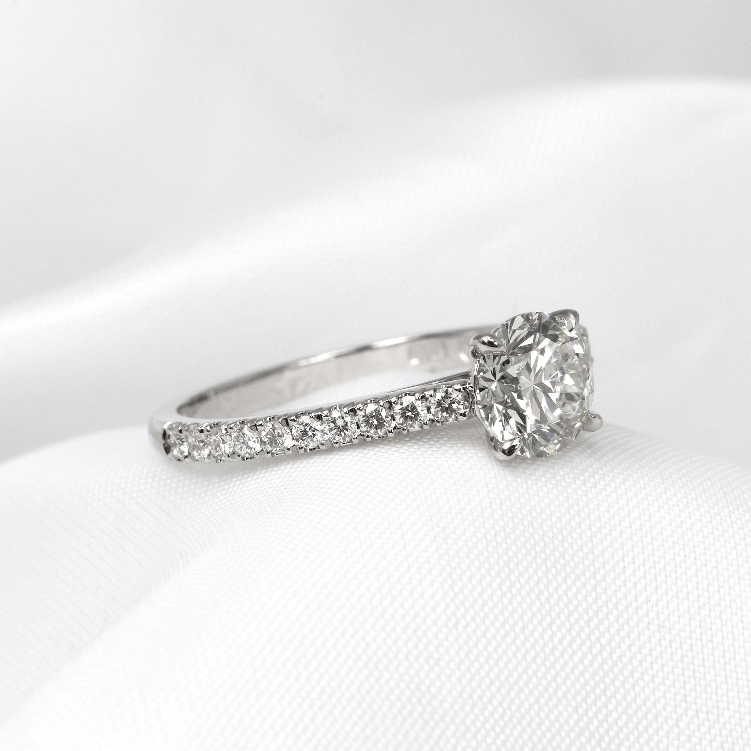 0.90ct Diamond Solitaire Ring in Platinum