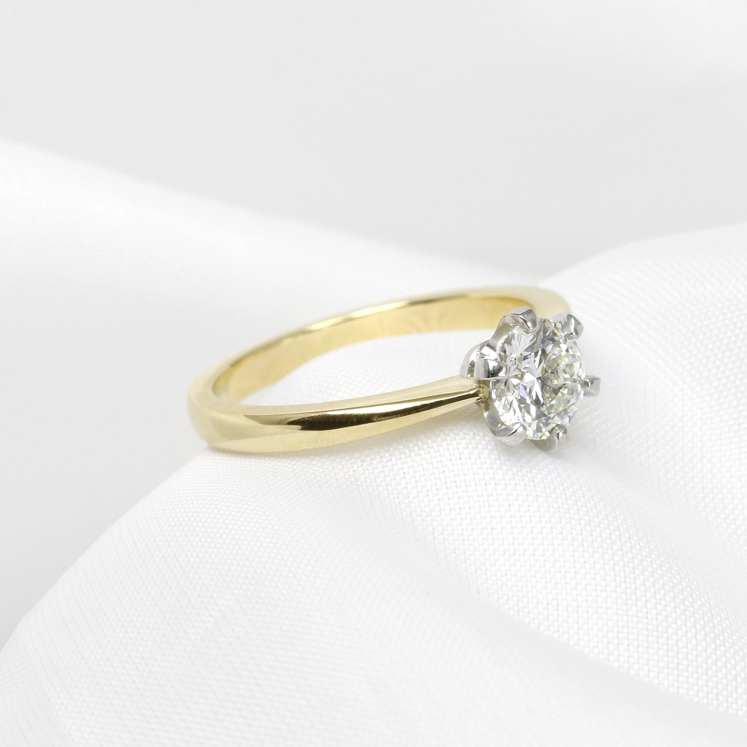 Diamond Solitaire Ring in 18ct Yellow Gold and Platinum