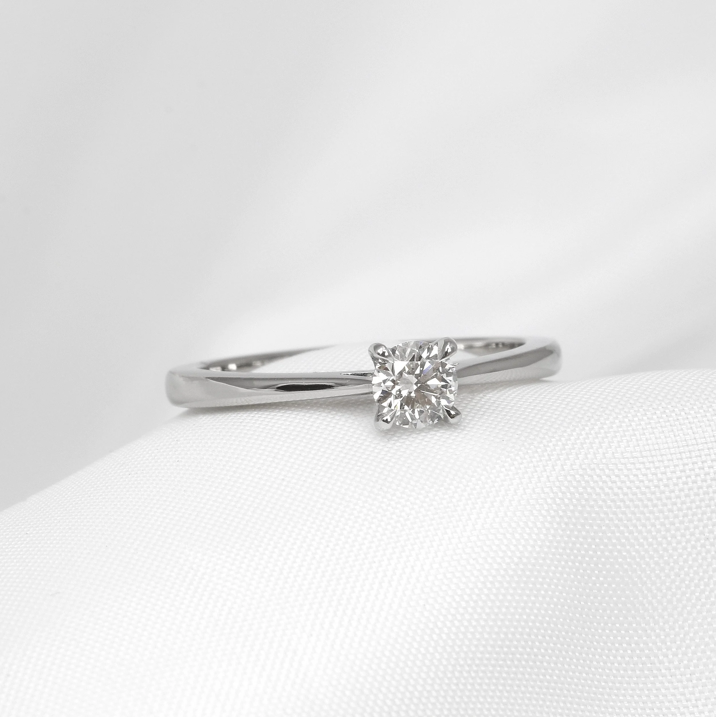 0.30ct Diamond Solitaire Ring in Platinum